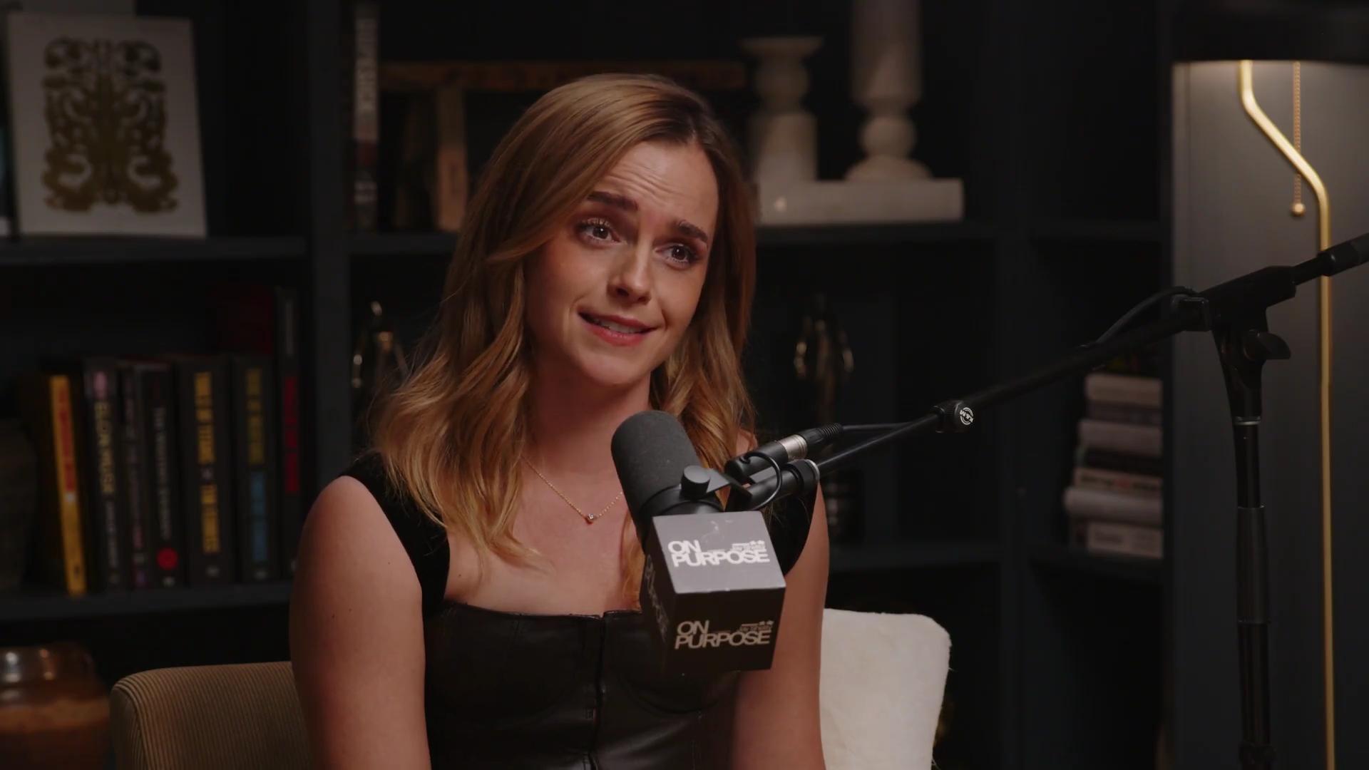 EmmaWatsonFan-dot-nl_2025OnPurposeWithJayShetty0680.jpg