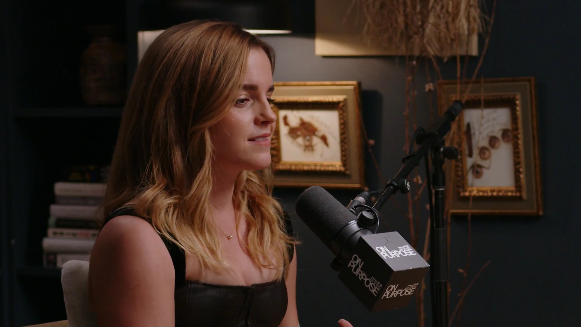 EmmaWatsonFan-dot-nl_2025OnPurposeWithJayShetty0706.jpg