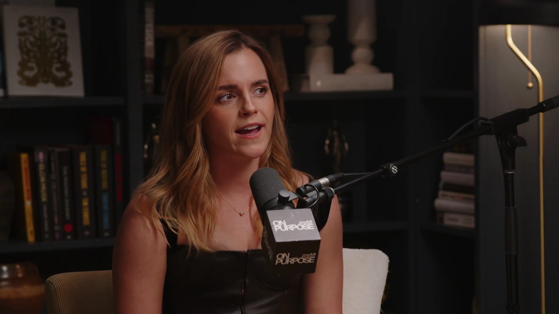 EmmaWatsonFan-dot-nl_2025OnPurposeWithJayShetty0715.jpg