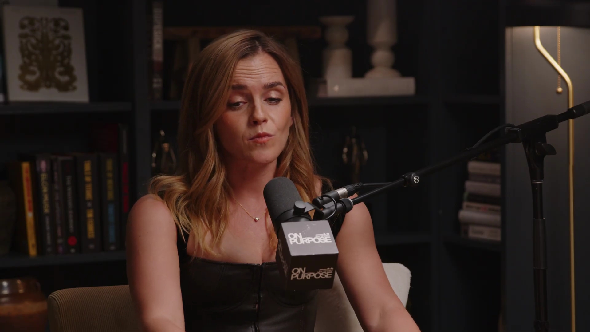 EmmaWatsonFan-dot-nl_2025OnPurposeWithJayShetty0728.jpg