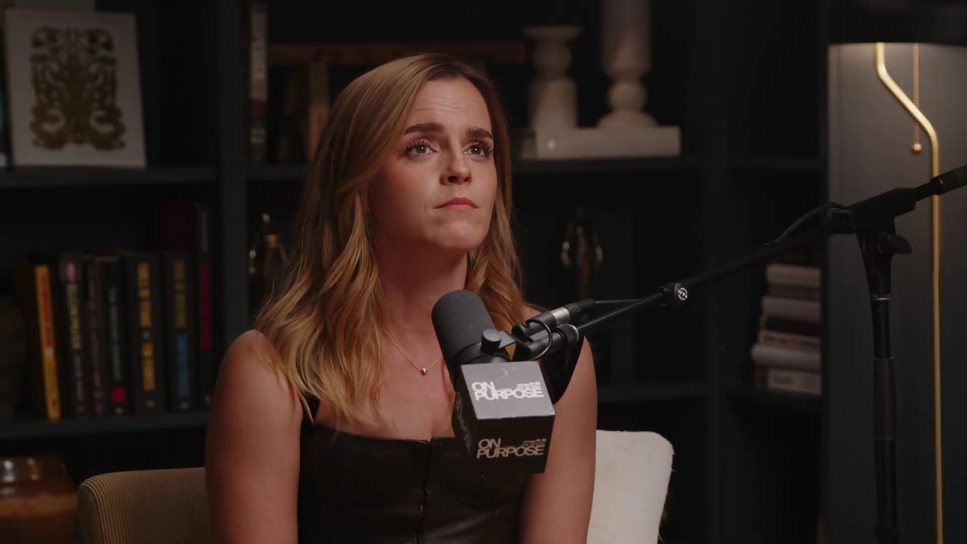 EmmaWatsonFan-dot-nl_2025OnPurposeWithJayShetty0745.jpg