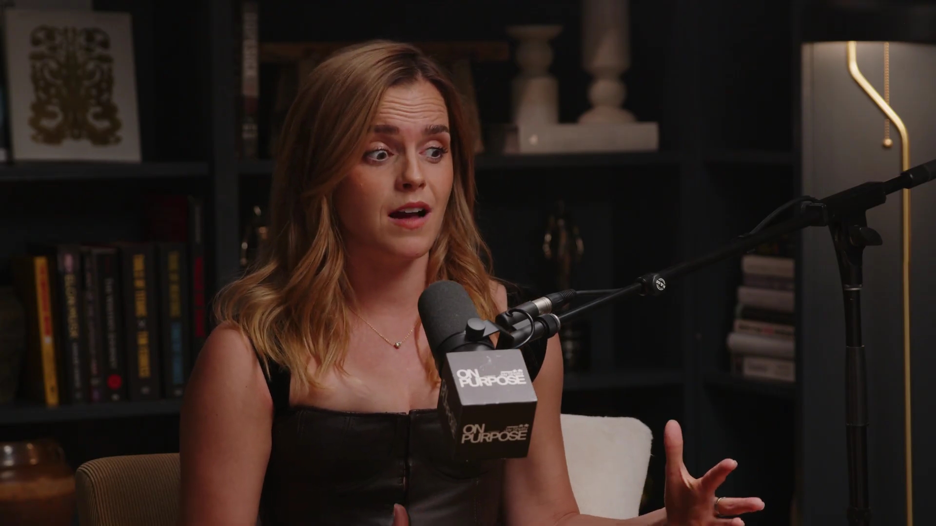 EmmaWatsonFan-dot-nl_2025OnPurposeWithJayShetty0761.jpg