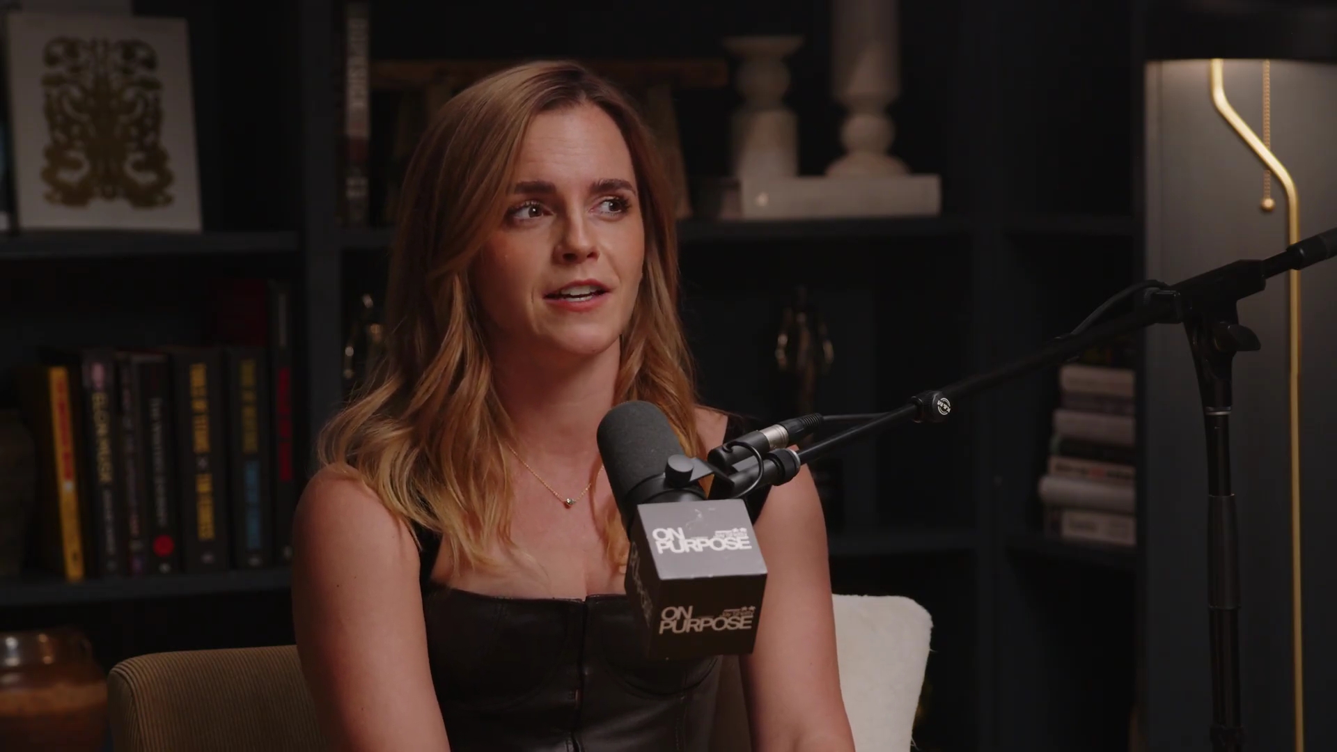 EmmaWatsonFan-dot-nl_2025OnPurposeWithJayShetty0772.jpg