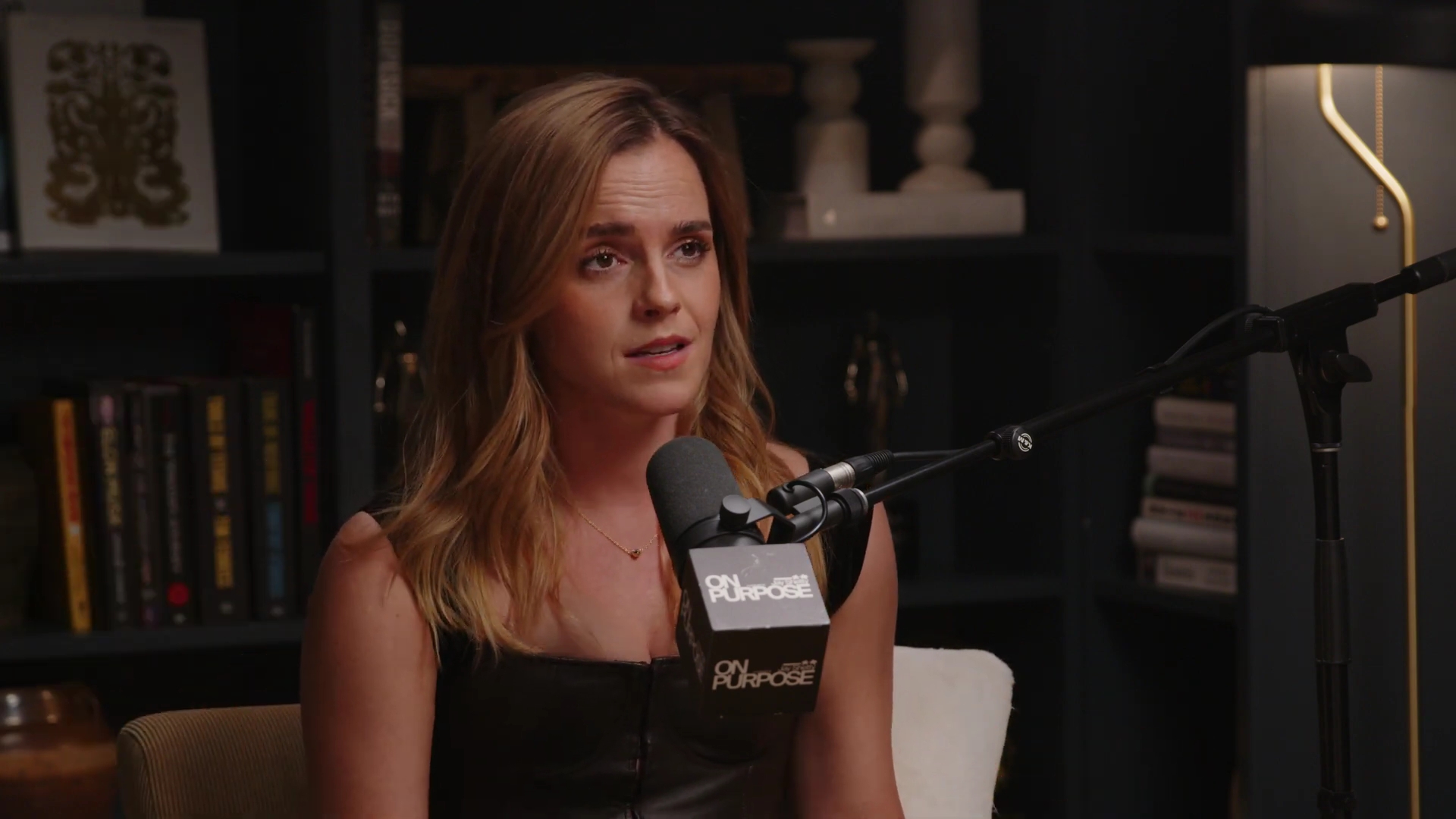 EmmaWatsonFan-dot-nl_2025OnPurposeWithJayShetty0959.jpg