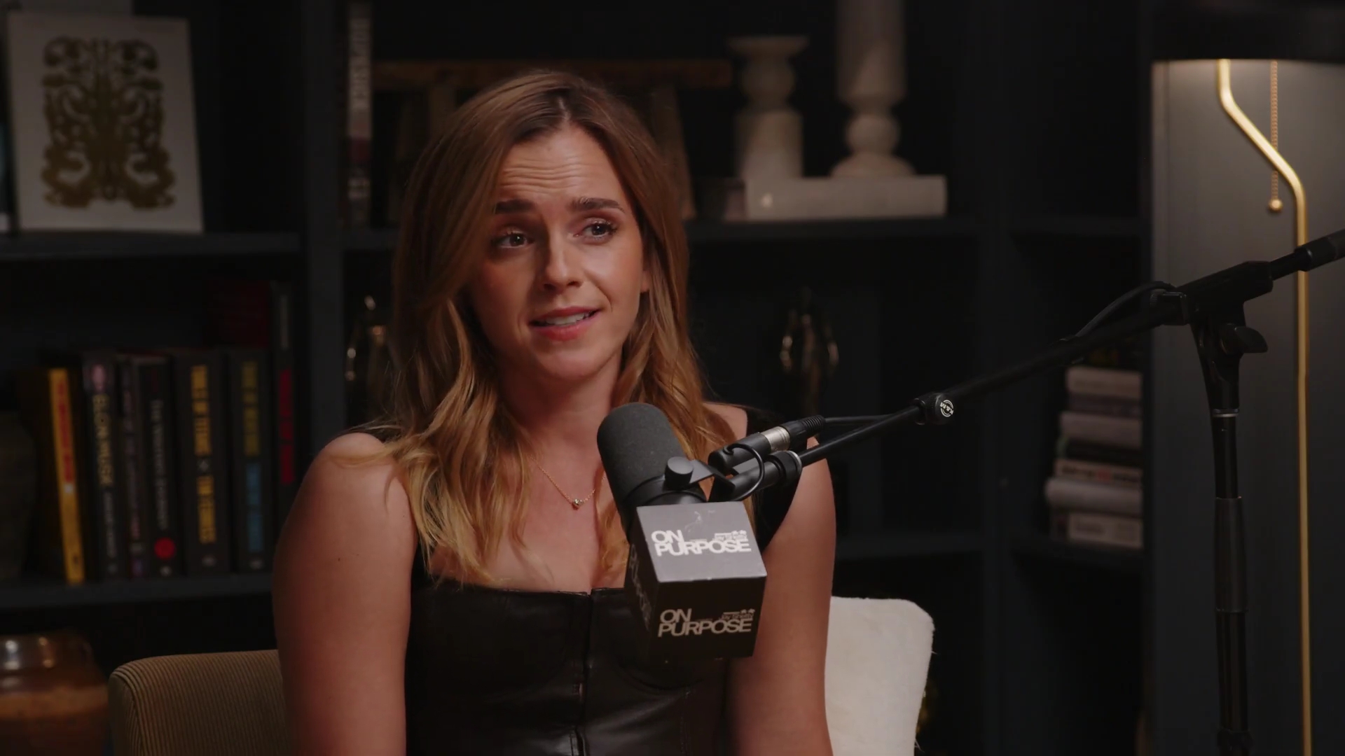 EmmaWatsonFan-dot-nl_2025OnPurposeWithJayShetty0963.jpg