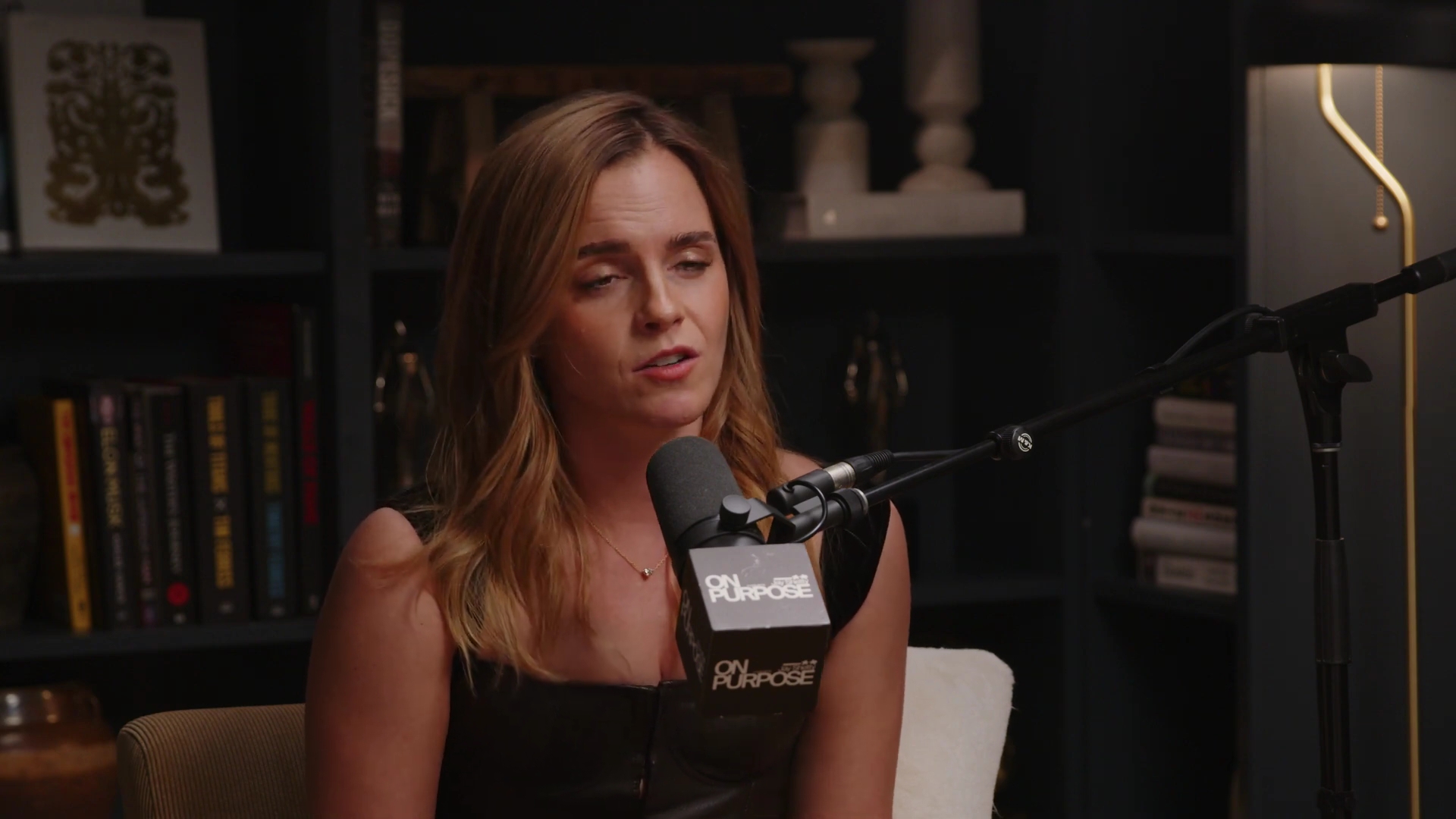 EmmaWatsonFan-dot-nl_2025OnPurposeWithJayShetty0988.jpg