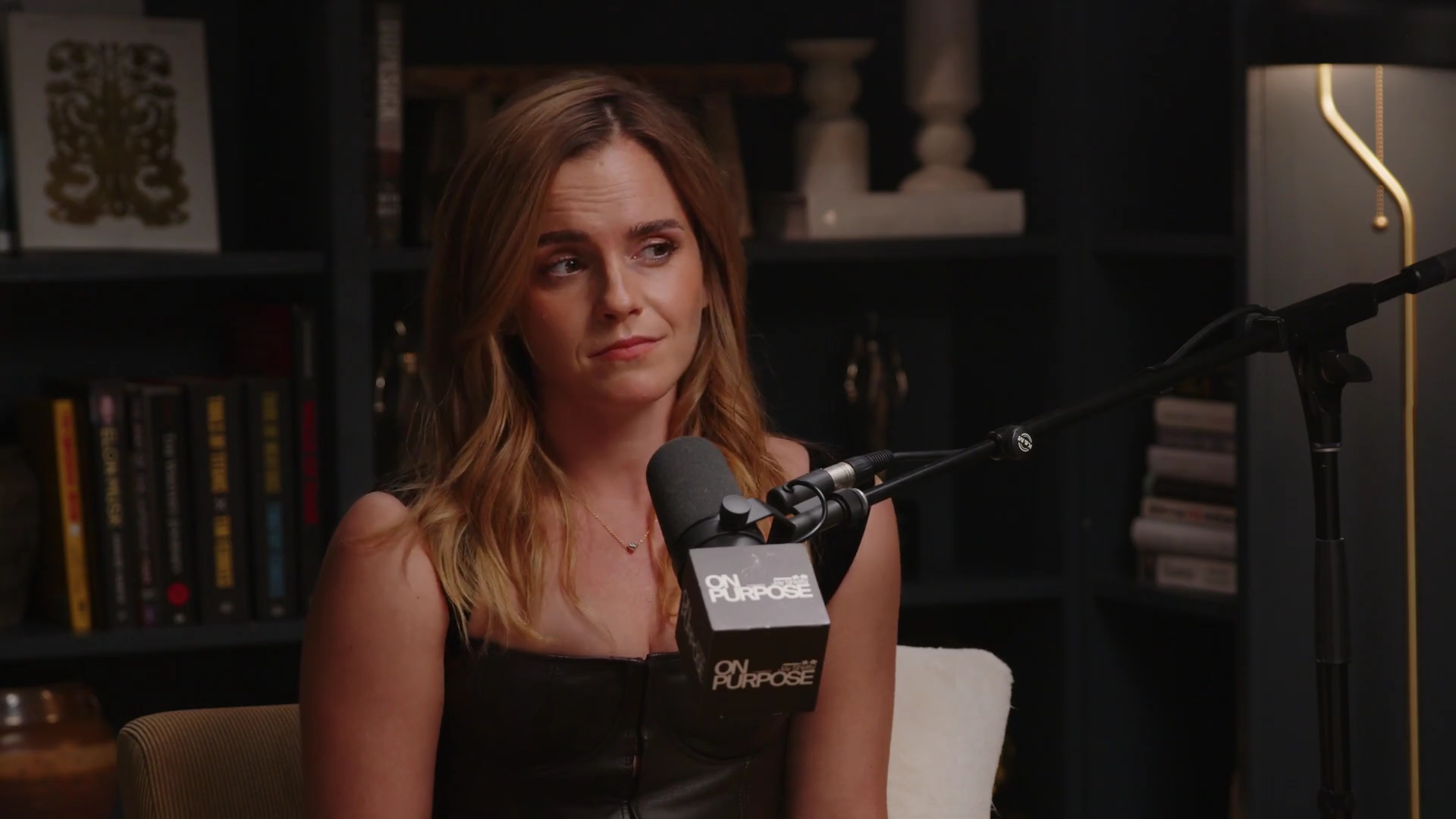 EmmaWatsonFan-dot-nl_2025OnPurposeWithJayShetty0990.jpg