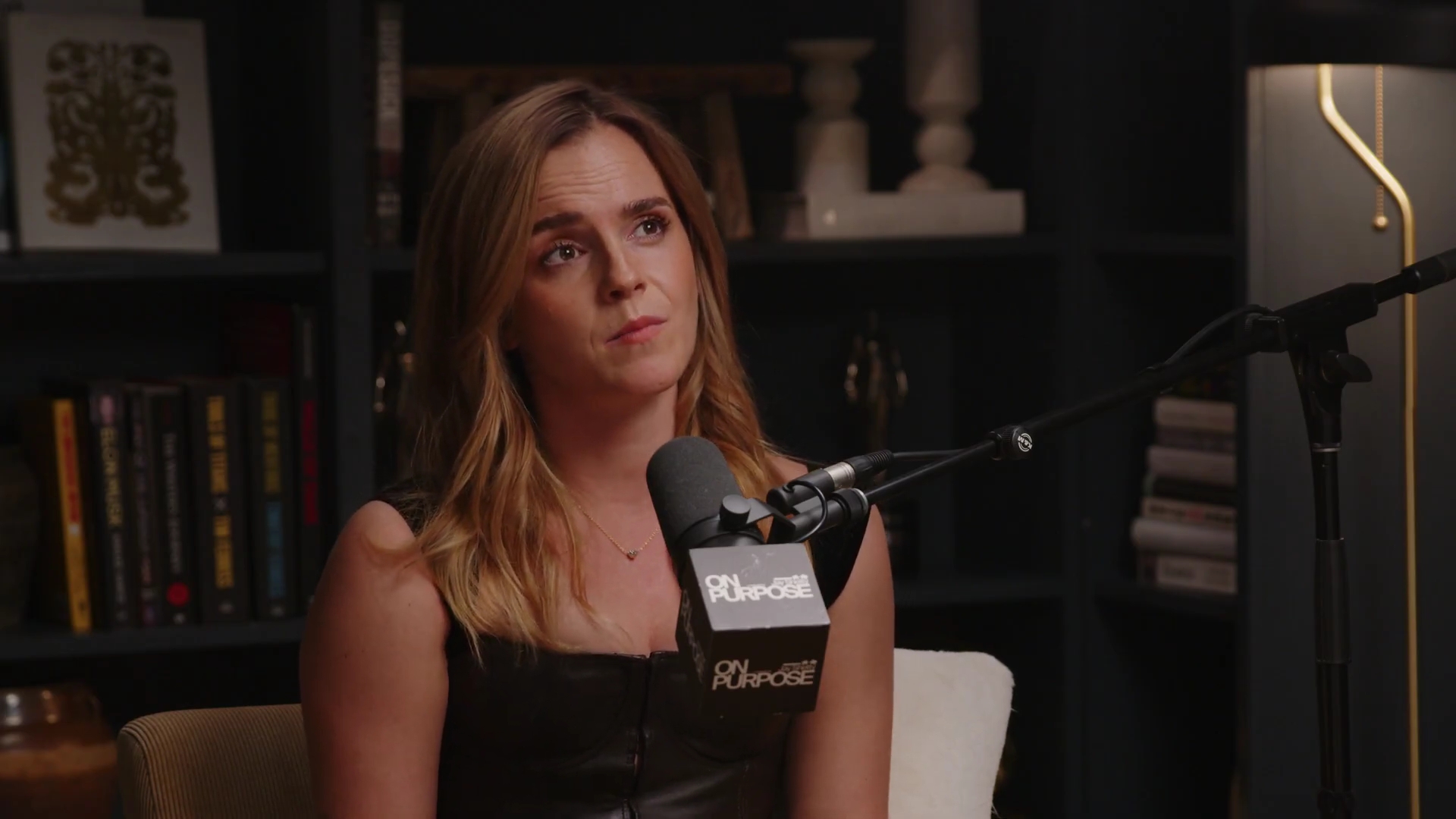 EmmaWatsonFan-dot-nl_2025OnPurposeWithJayShetty1026.jpg