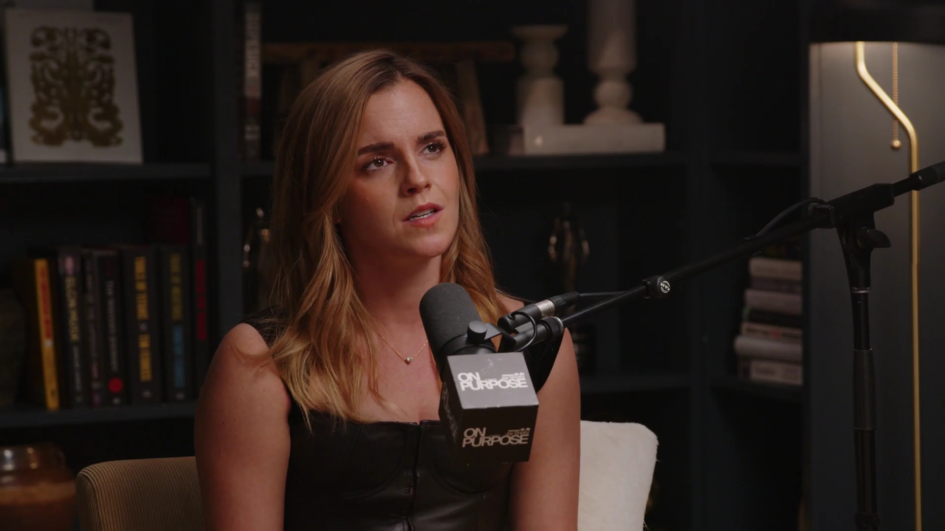 EmmaWatsonFan-dot-nl_2025OnPurposeWithJayShetty1027.jpg