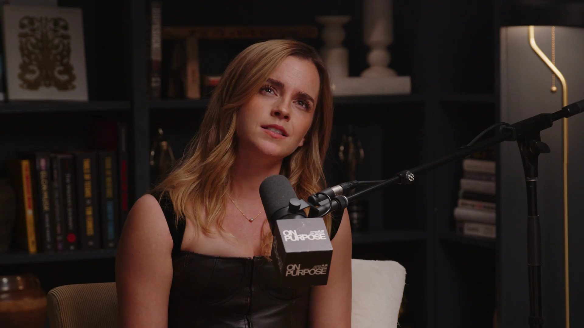 EmmaWatsonFan-dot-nl_2025OnPurposeWithJayShetty1042.jpg
