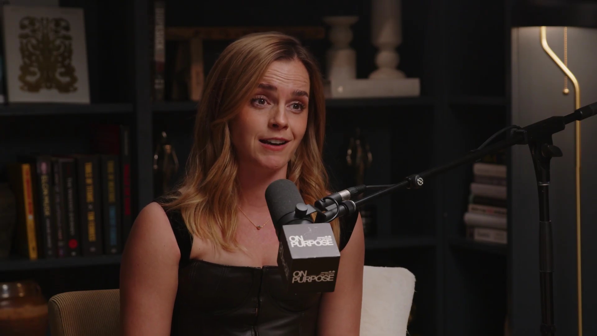EmmaWatsonFan-dot-nl_2025OnPurposeWithJayShetty1053.jpg