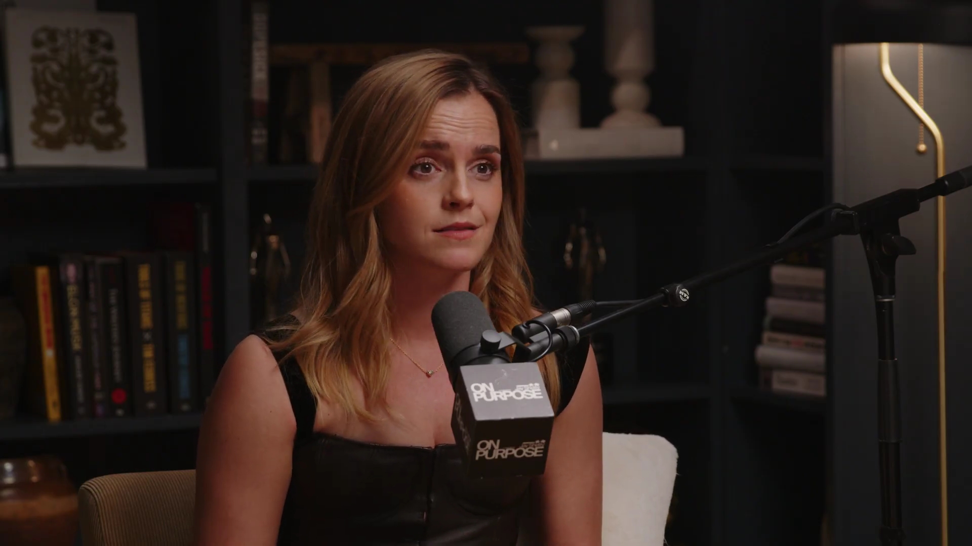EmmaWatsonFan-dot-nl_2025OnPurposeWithJayShetty1061.jpg