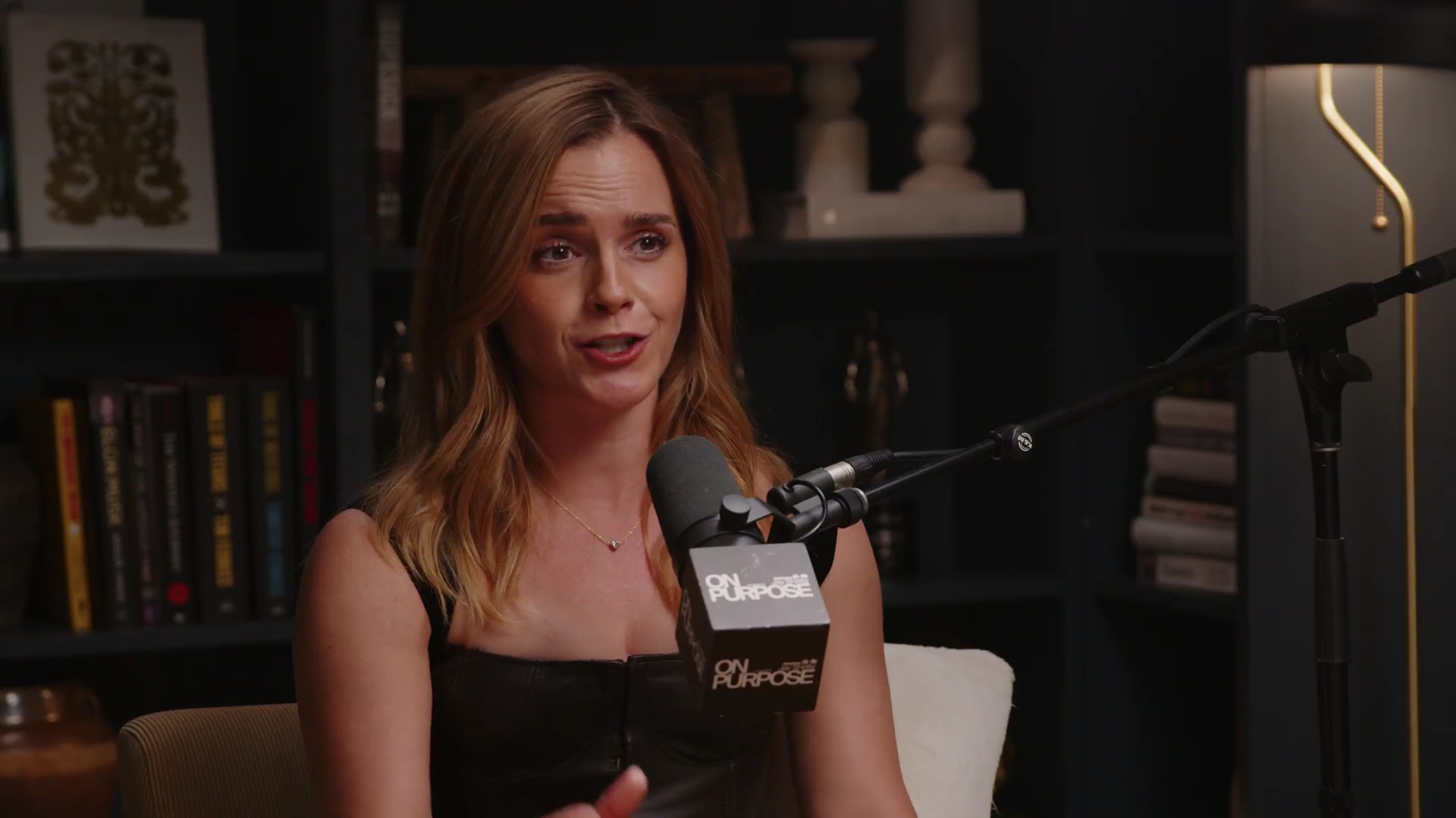 EmmaWatsonFan-dot-nl_2025OnPurposeWithJayShetty1340.jpg