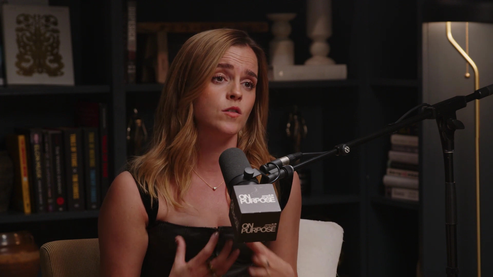 EmmaWatsonFan-dot-nl_2025OnPurposeWithJayShetty1378.jpg