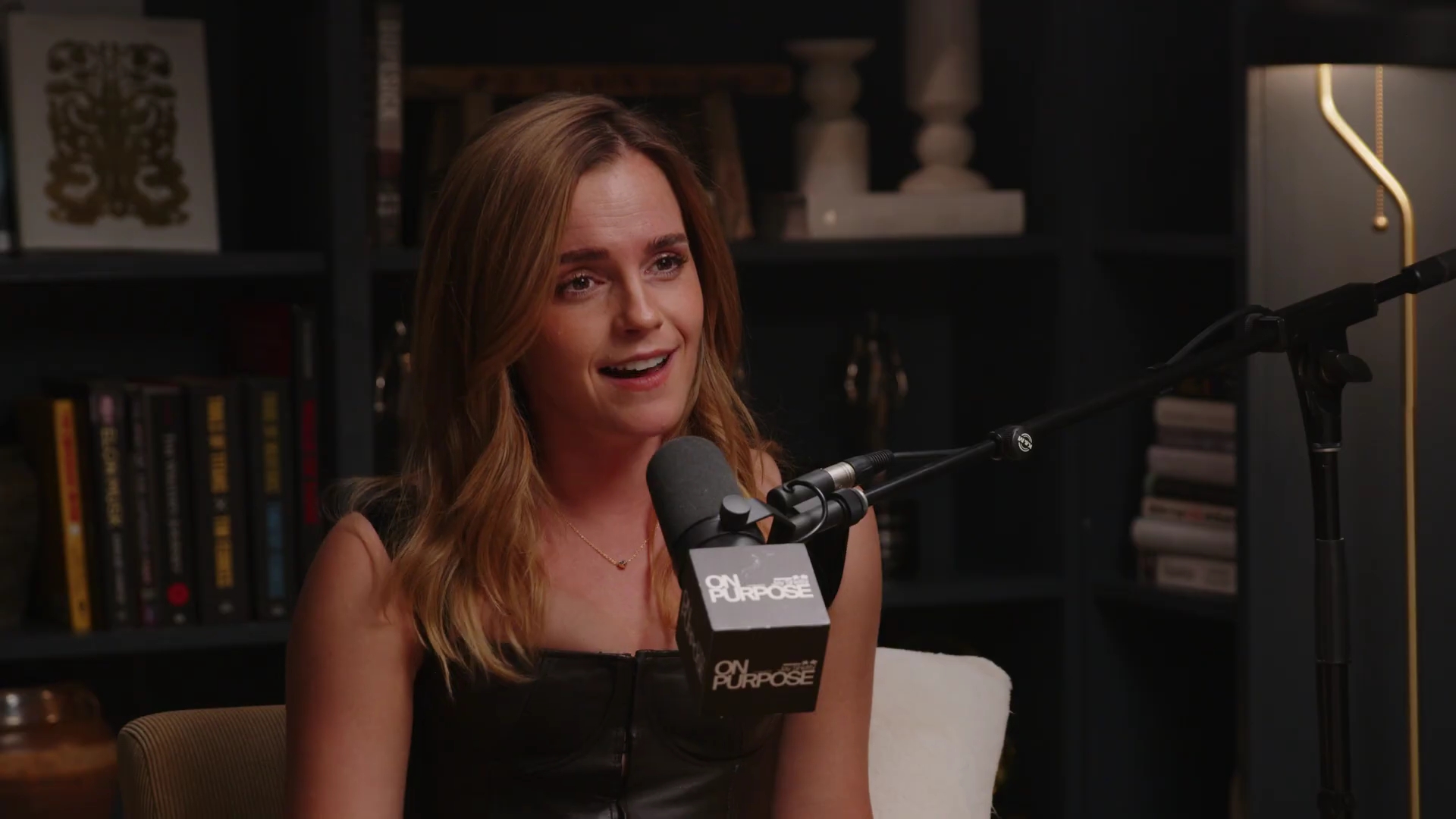 EmmaWatsonFan-dot-nl_2025OnPurposeWithJayShetty1433.jpg