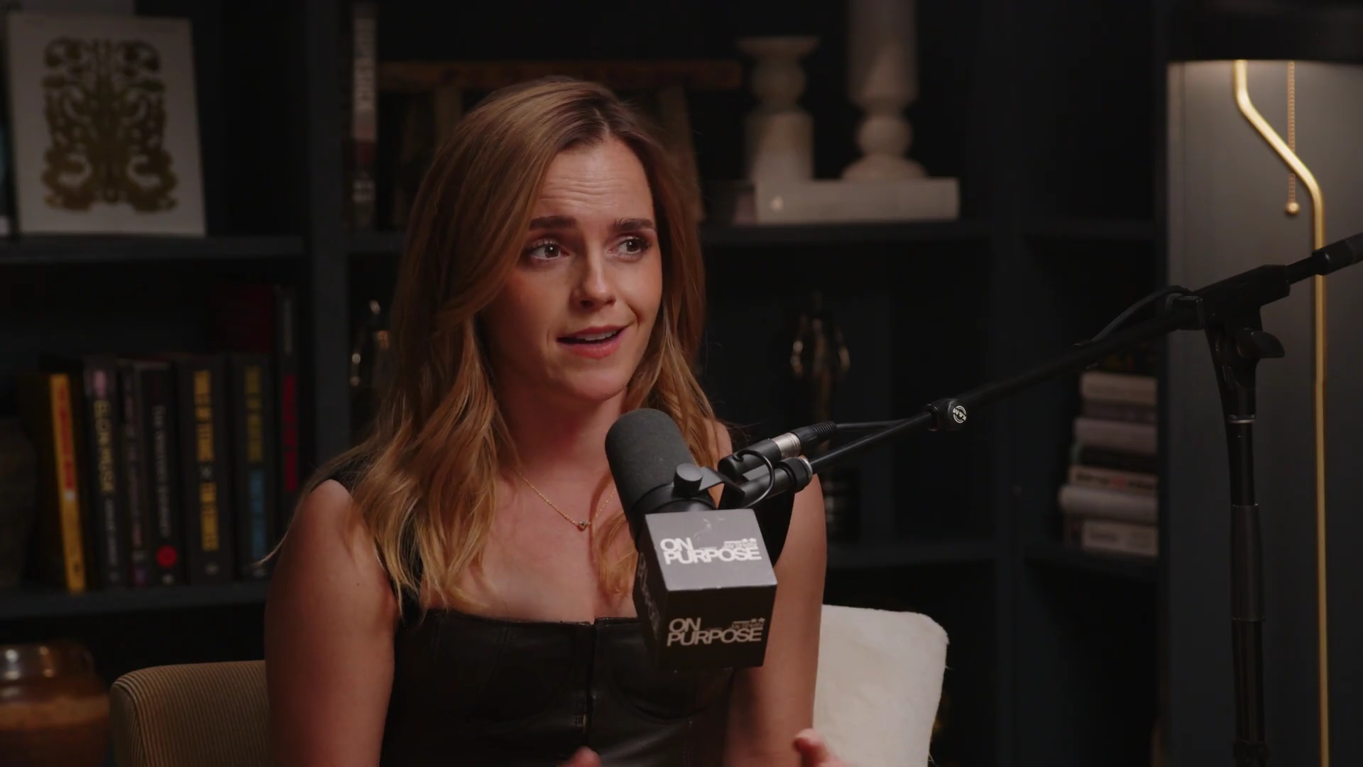 EmmaWatsonFan-dot-nl_2025OnPurposeWithJayShetty1461.jpg