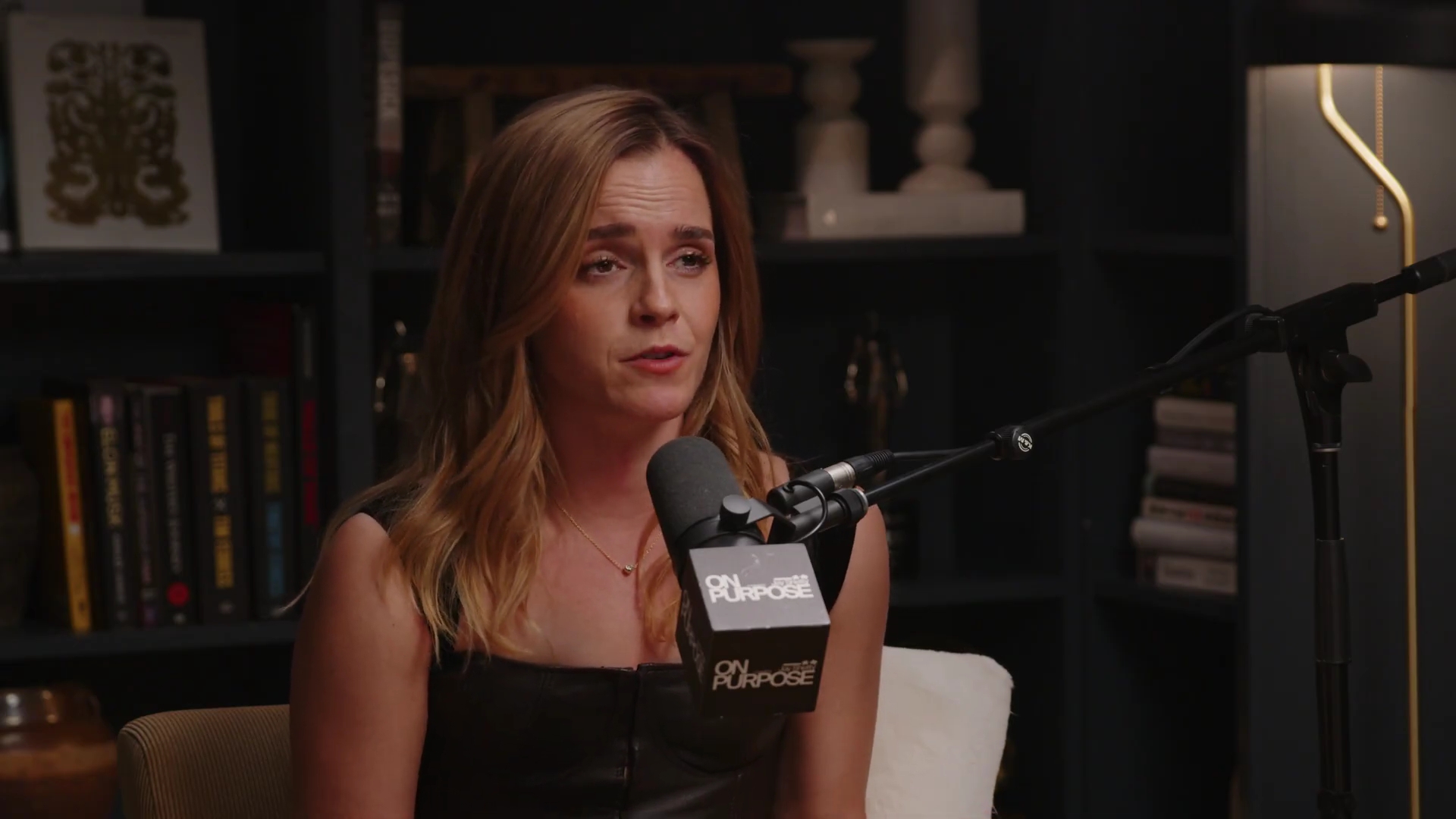 EmmaWatsonFan-dot-nl_2025OnPurposeWithJayShetty1462.jpg