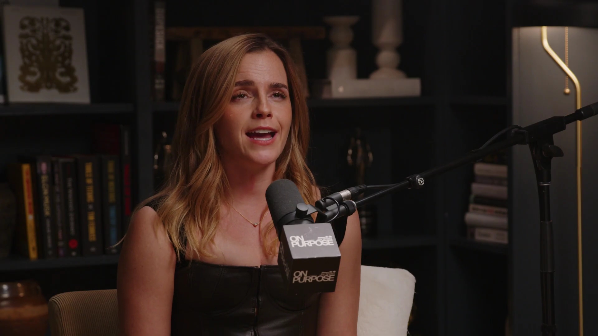 EmmaWatsonFan-dot-nl_2025OnPurposeWithJayShetty1463.jpg