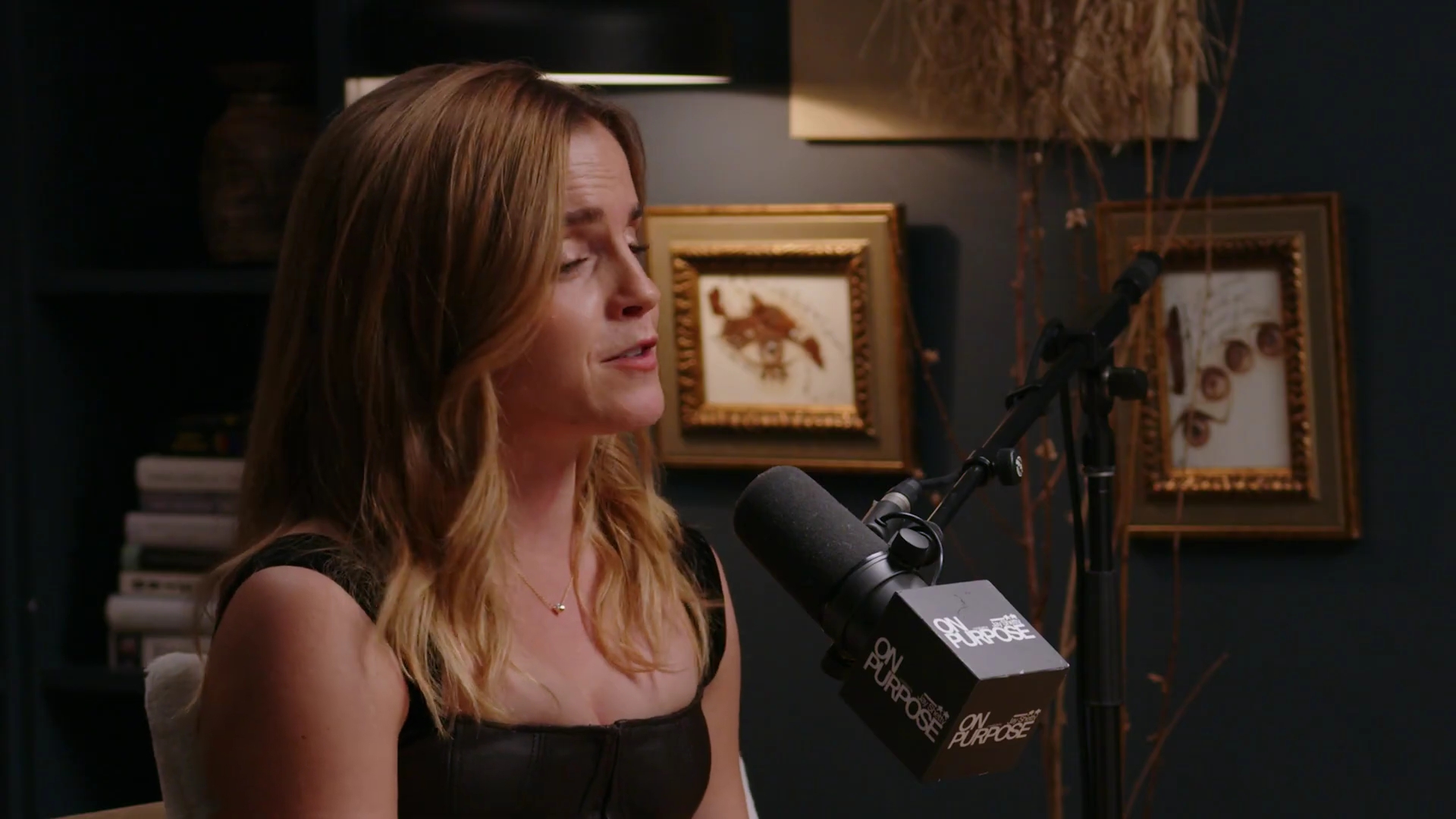 EmmaWatsonFan-dot-nl_2025OnPurposeWithJayShetty1483.jpg