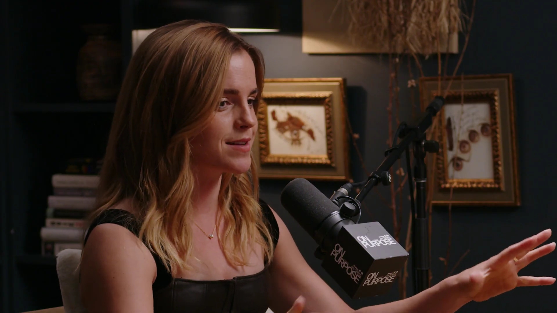 EmmaWatsonFan-dot-nl_2025OnPurposeWithJayShetty1485.jpg