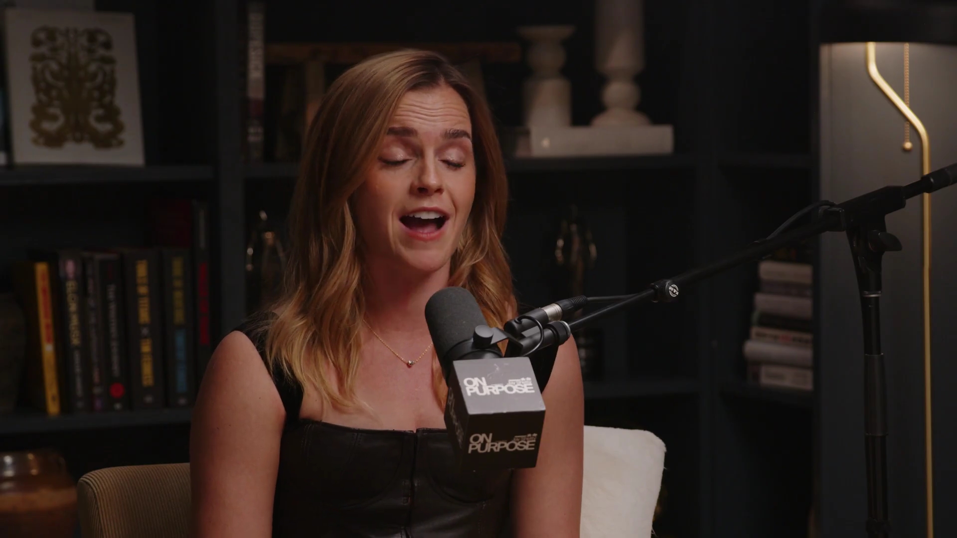 EmmaWatsonFan-dot-nl_2025OnPurposeWithJayShetty1558.jpg EmmaWatsonFan-dot-nl_2025OnPurposeWithJayShetty1558.jpg