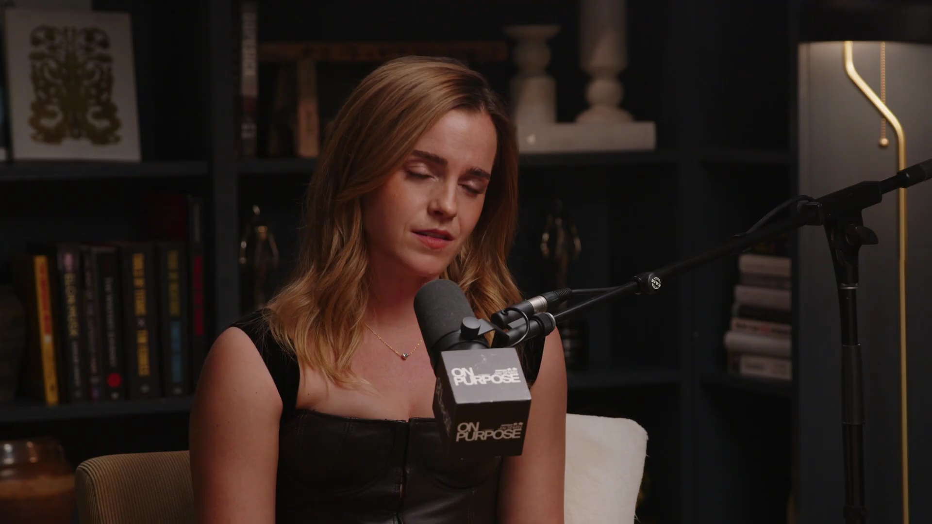 EmmaWatsonFan-dot-nl_2025OnPurposeWithJayShetty1609.jpg