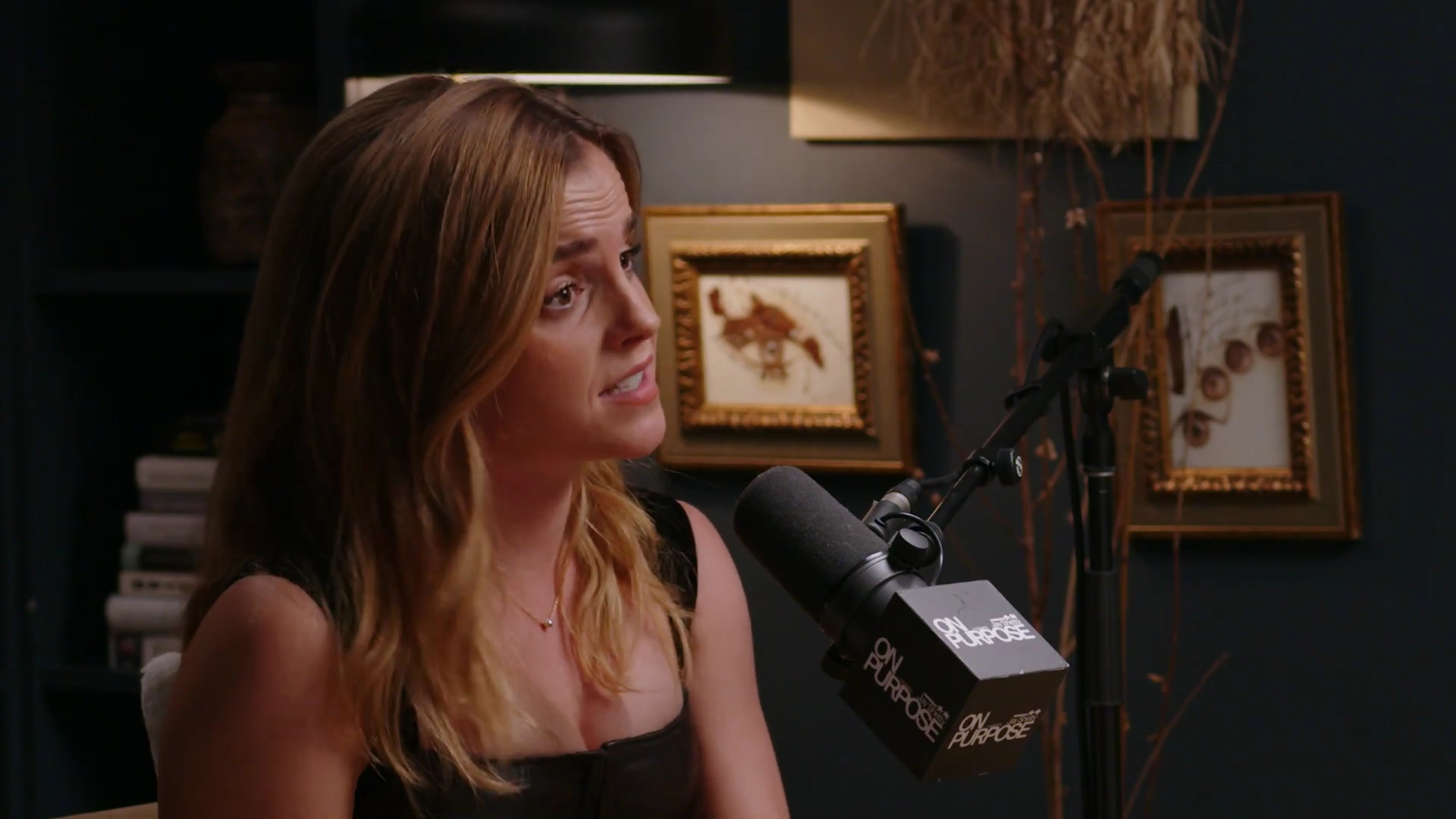 EmmaWatsonFan-dot-nl_2025OnPurposeWithJayShetty1657.jpg