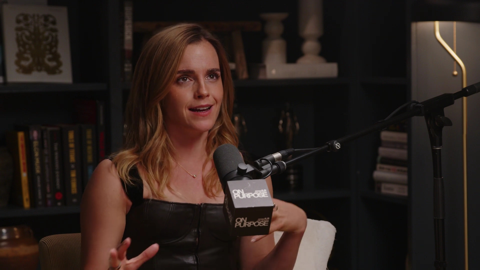 EmmaWatsonFan-dot-nl_2025OnPurposeWithJayShetty1705.jpg