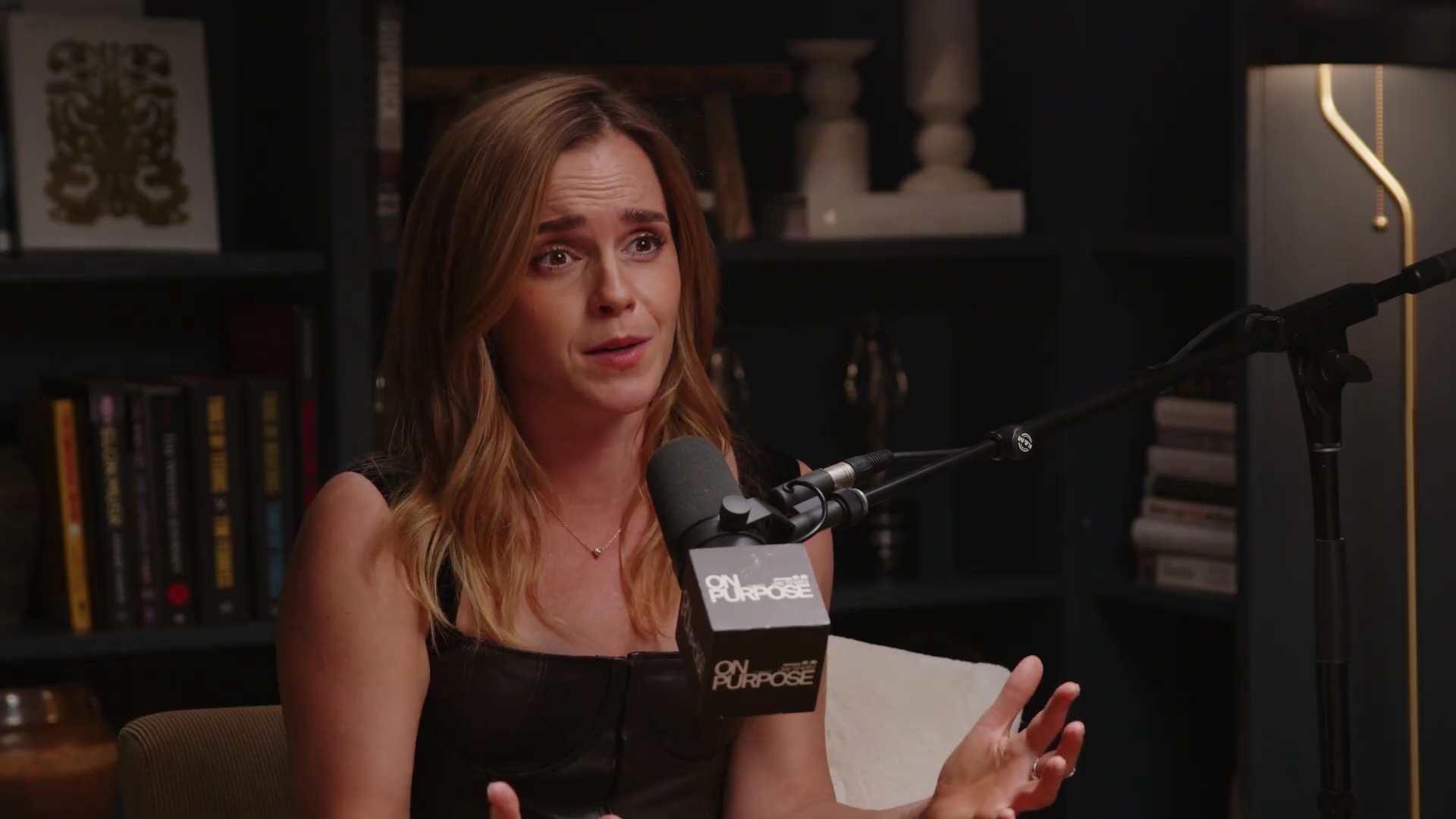 EmmaWatsonFan-dot-nl_2025OnPurposeWithJayShetty1715.jpg