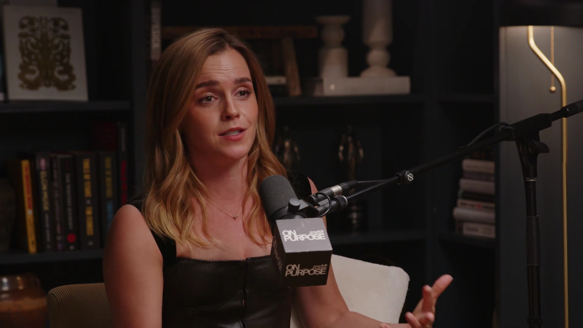 EmmaWatsonFan-dot-nl_2025OnPurposeWithJayShetty1736.jpg