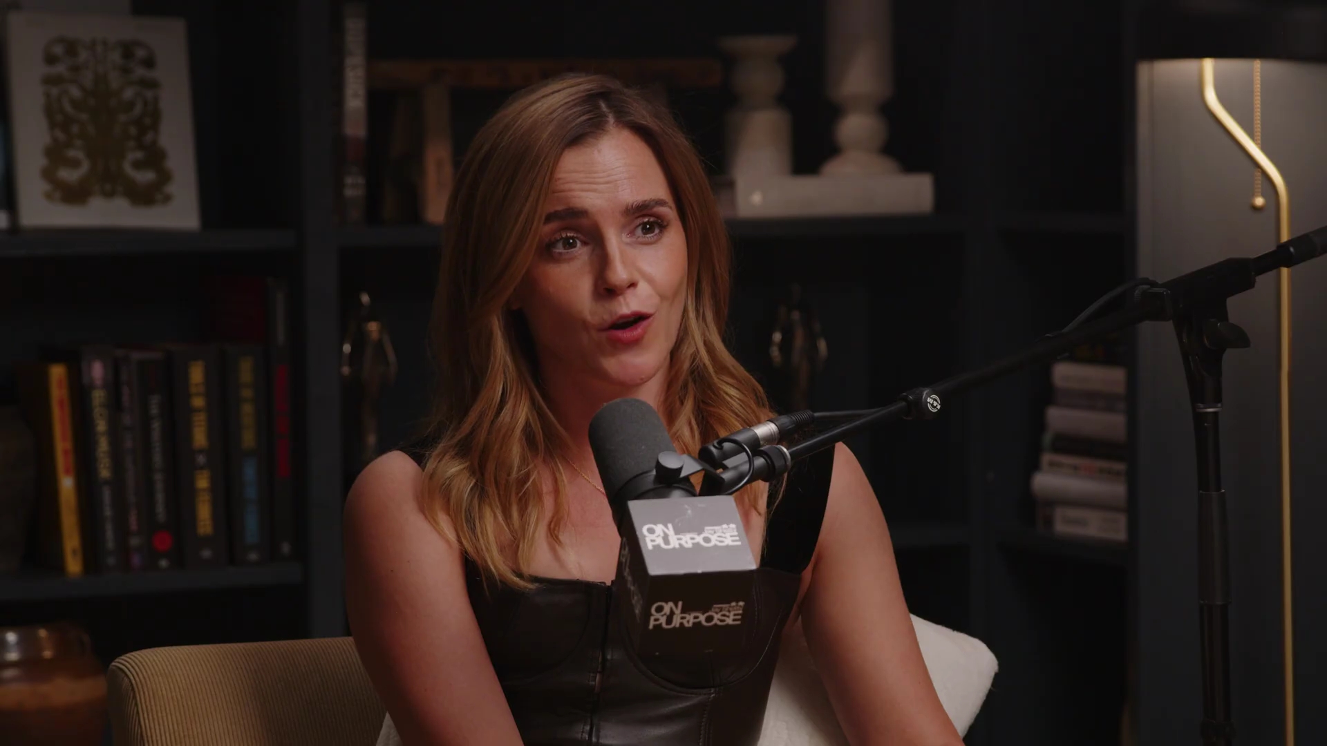 EmmaWatsonFan-dot-nl_2025OnPurposeWithJayShetty1999.jpg