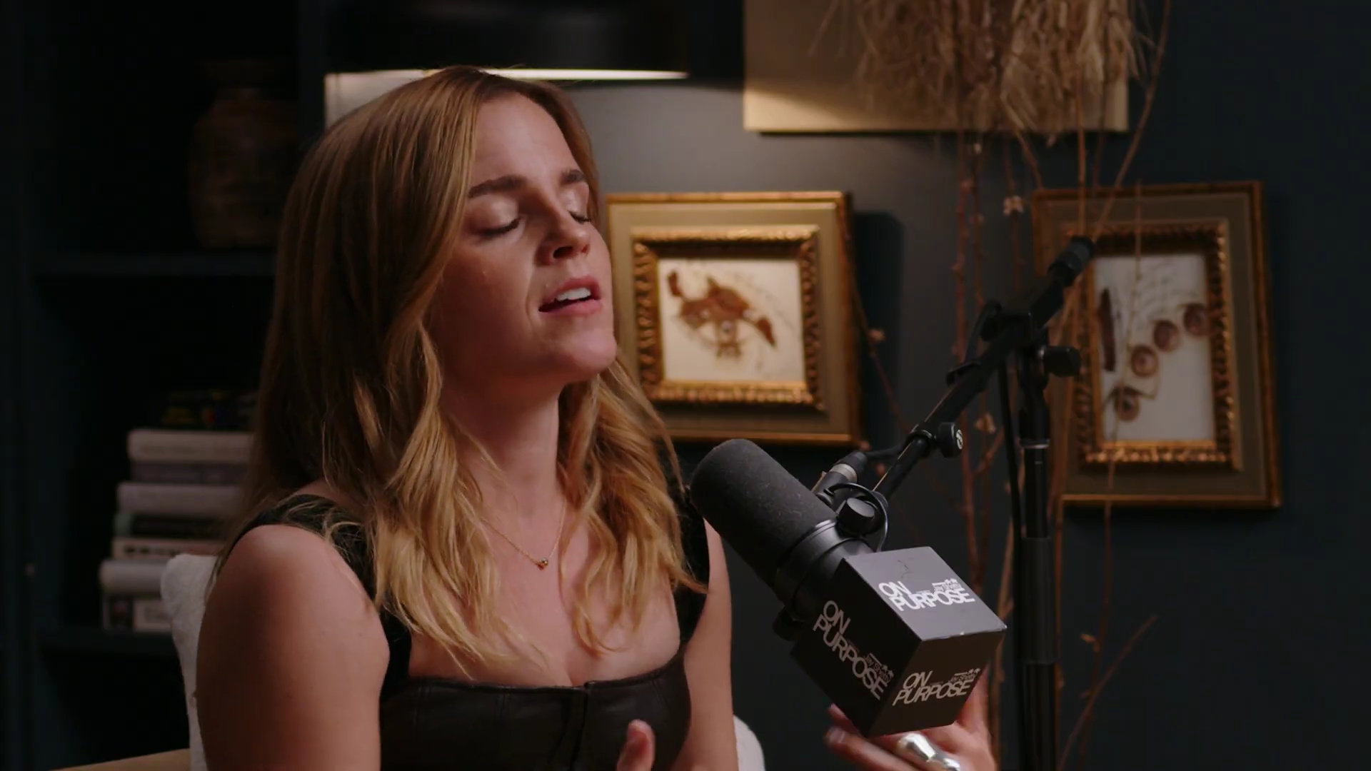 EmmaWatsonFan-dot-nl_2025OnPurposeWithJayShetty2124.jpg EmmaWatsonFan-dot-nl_2025OnPurposeWithJayShetty2124.jpg