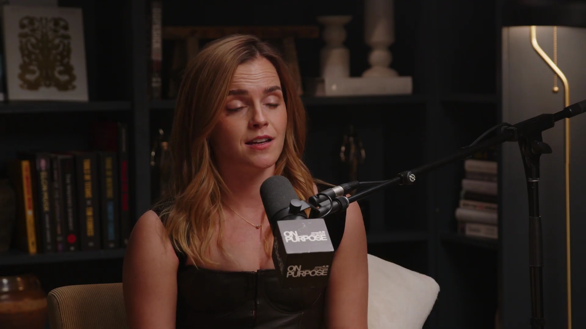 EmmaWatsonFan-dot-nl_2025OnPurposeWithJayShetty2132.jpg