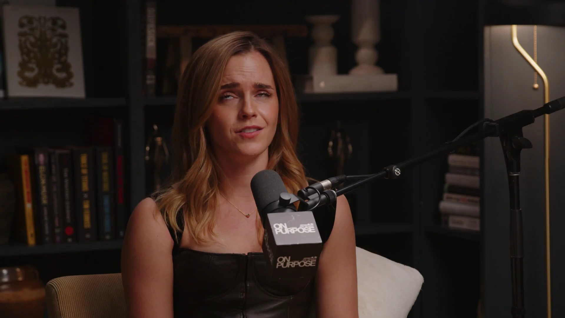 EmmaWatsonFan-dot-nl_2025OnPurposeWithJayShetty2182.jpg