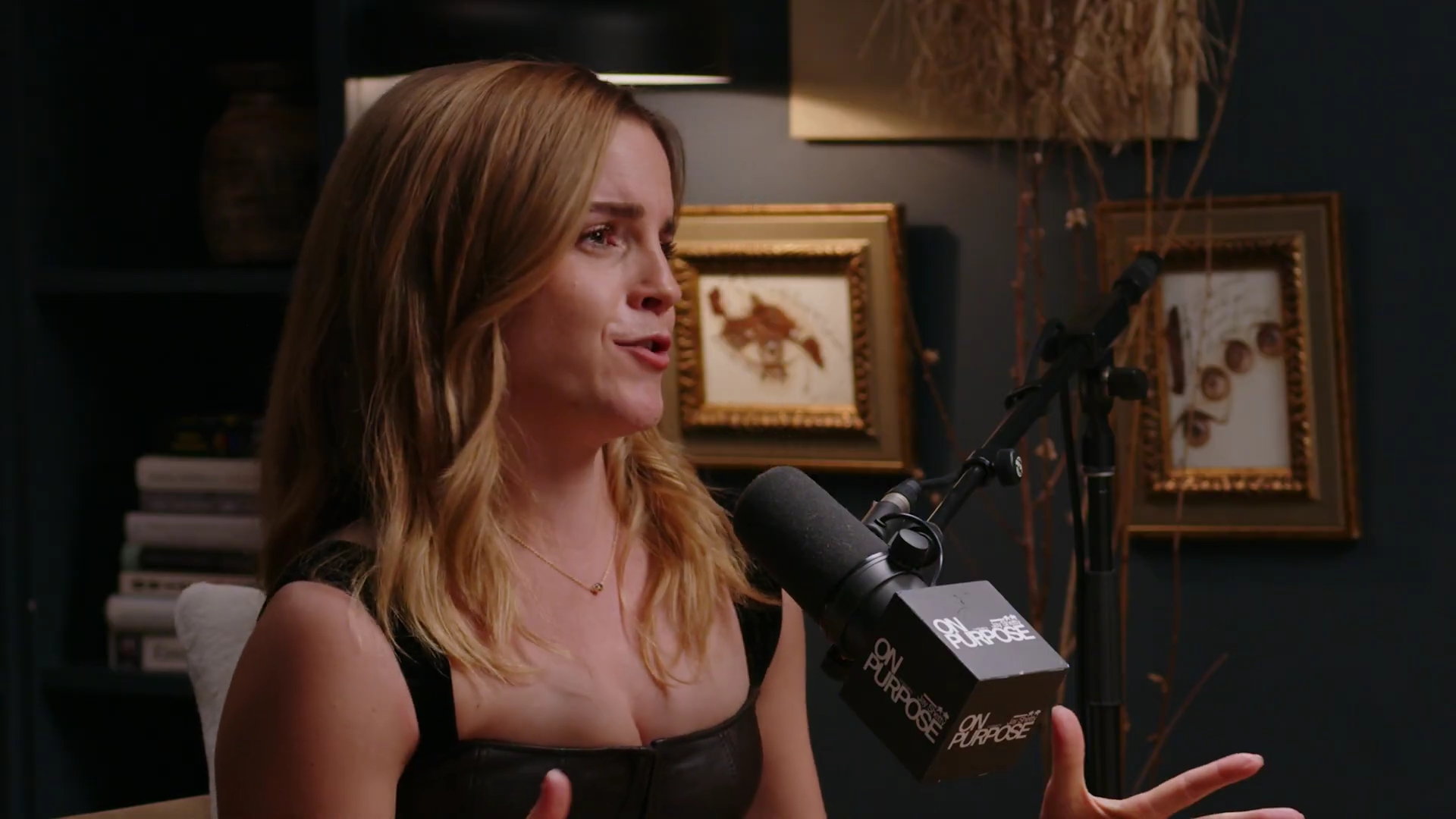 EmmaWatsonFan-dot-nl_2025OnPurposeWithJayShetty2192.jpg