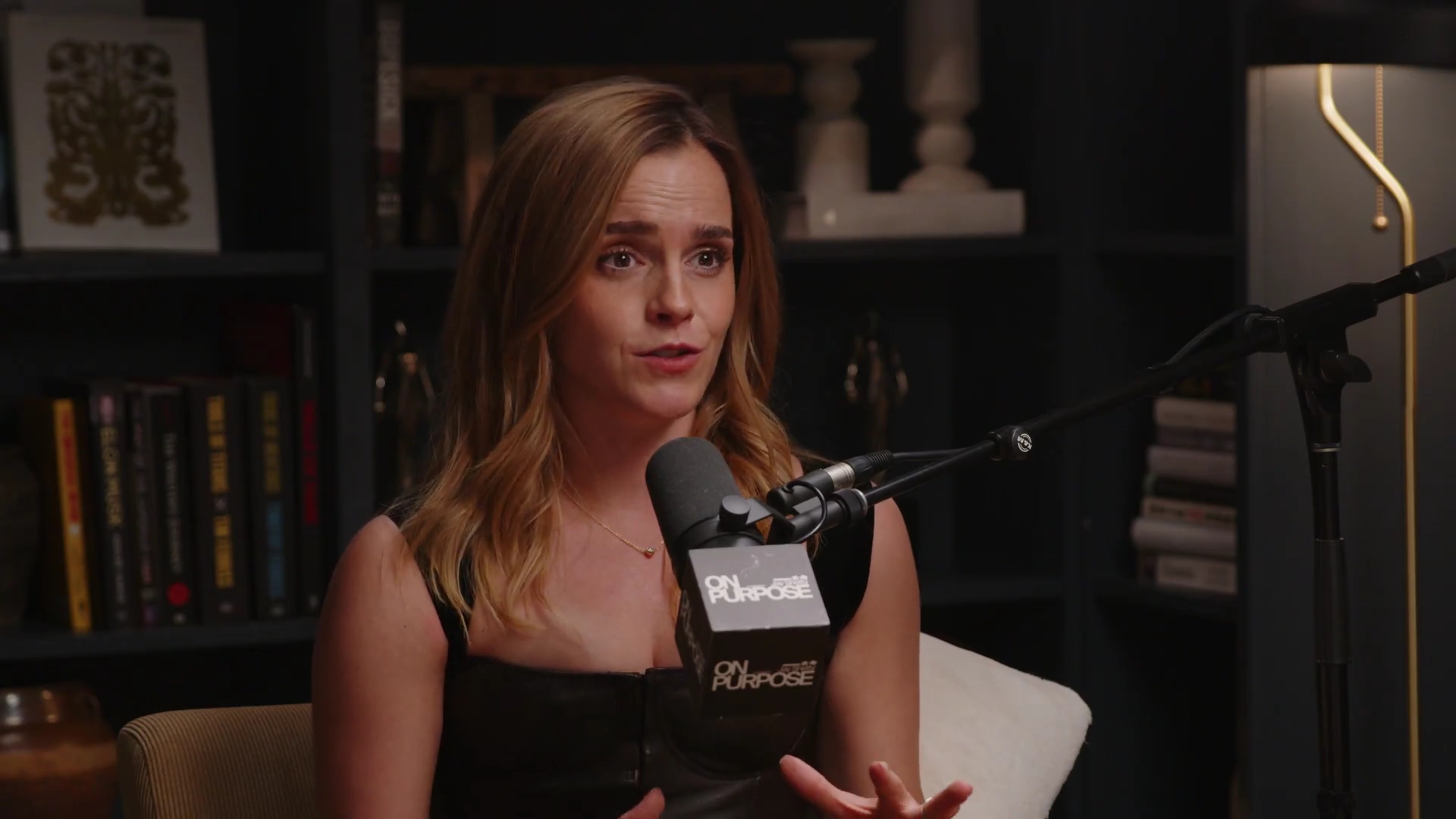 EmmaWatsonFan-dot-nl_2025OnPurposeWithJayShetty2202.jpg