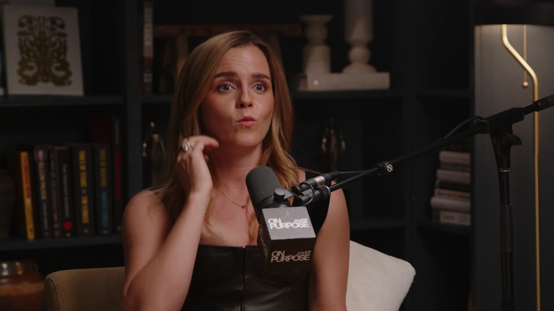 EmmaWatsonFan-dot-nl_2025OnPurposeWithJayShetty2237.jpg