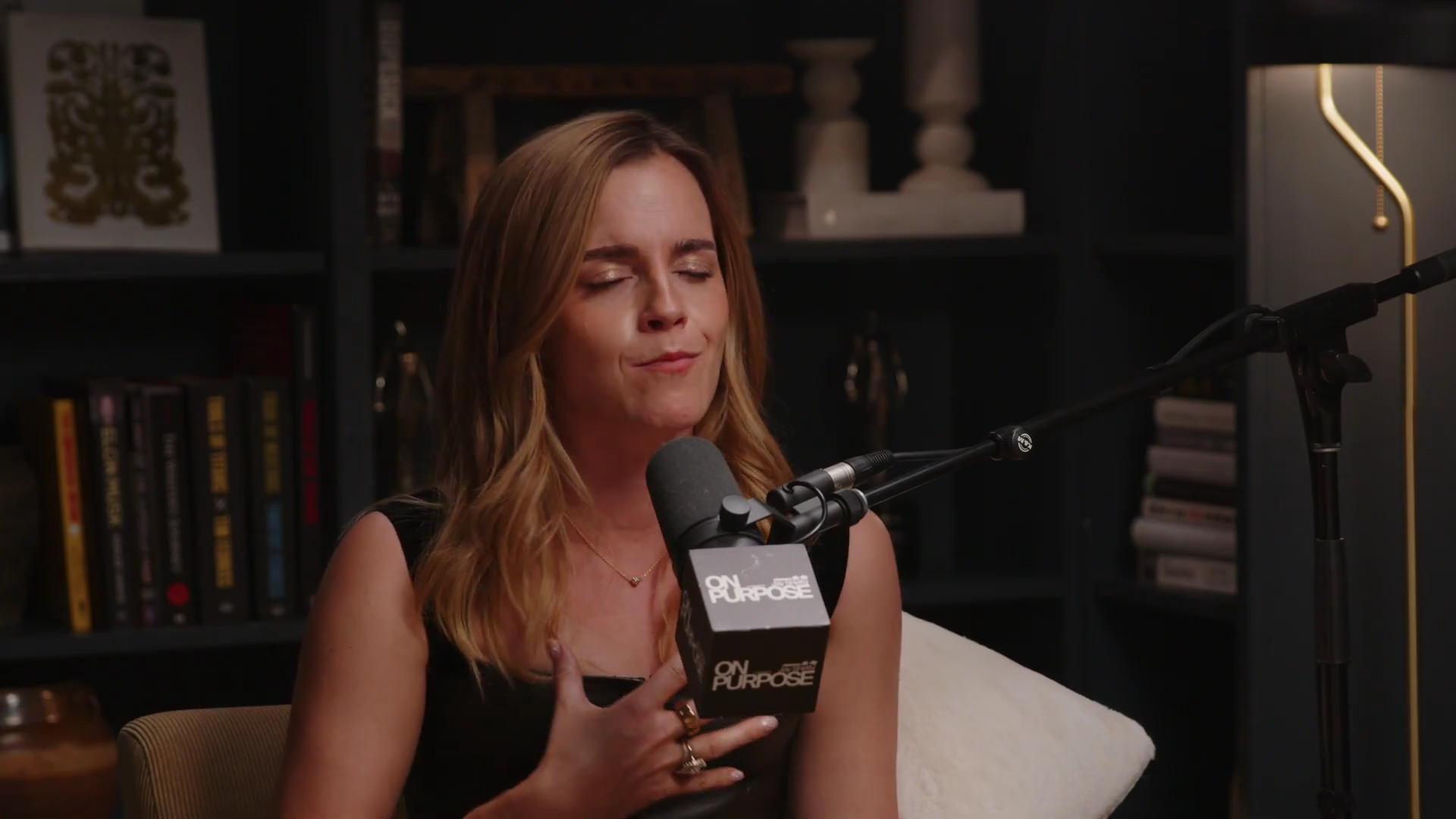 EmmaWatsonFan-dot-nl_2025OnPurposeWithJayShetty2385.jpg EmmaWatsonFan-dot-nl_2025OnPurposeWithJayShetty2385.jpg
