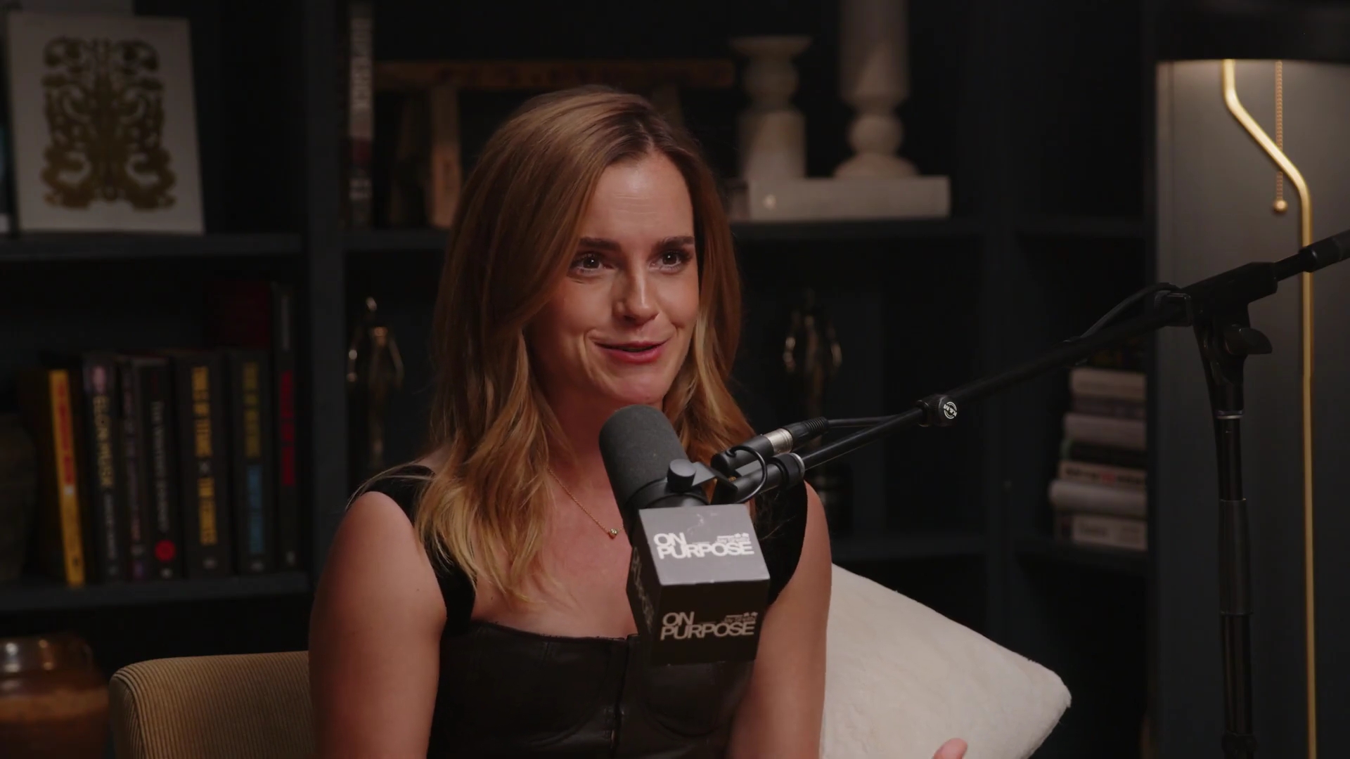 EmmaWatsonFan-dot-nl_2025OnPurposeWithJayShetty2419.jpg