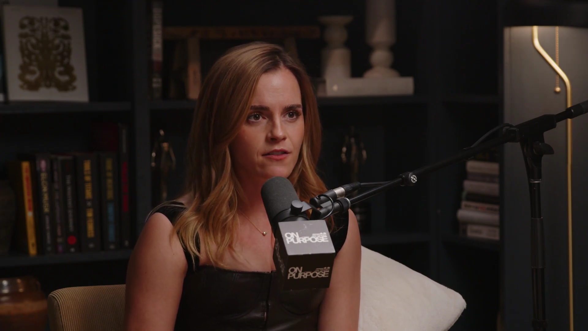 EmmaWatsonFan-dot-nl_2025OnPurposeWithJayShetty2422.jpg