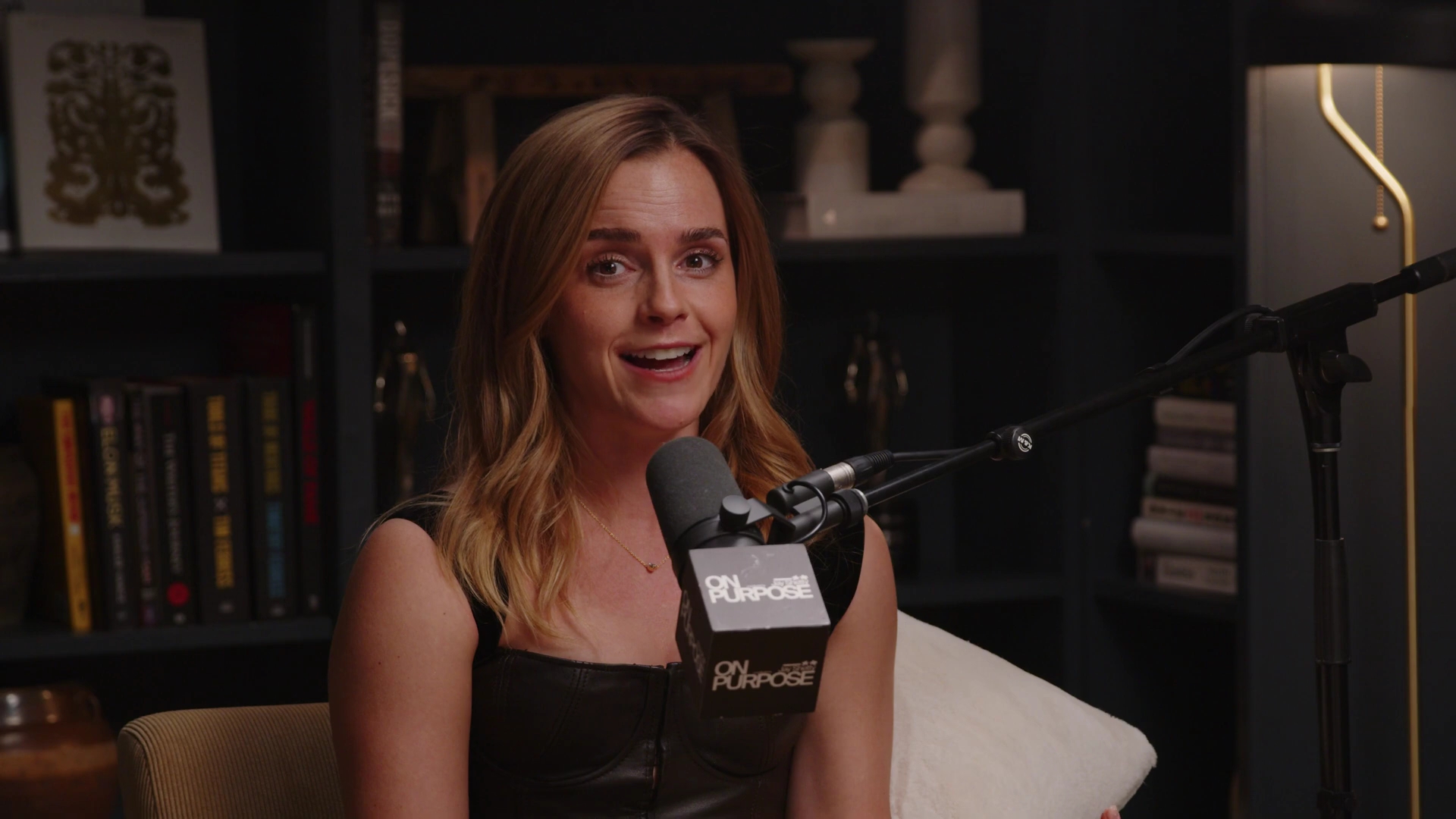 EmmaWatsonFan-dot-nl_2025OnPurposeWithJayShetty2453.jpg