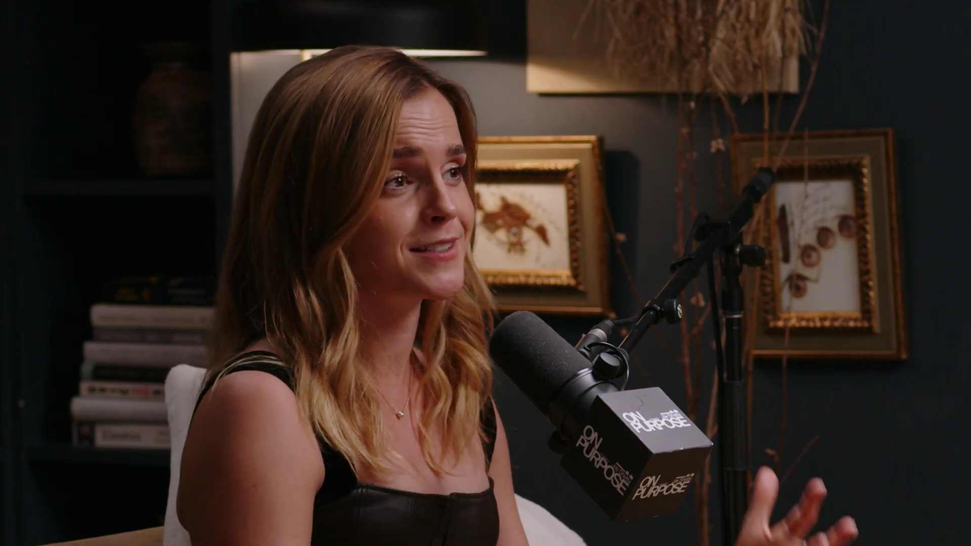 EmmaWatsonFan-dot-nl_2025OnPurposeWithJayShetty2459.jpg