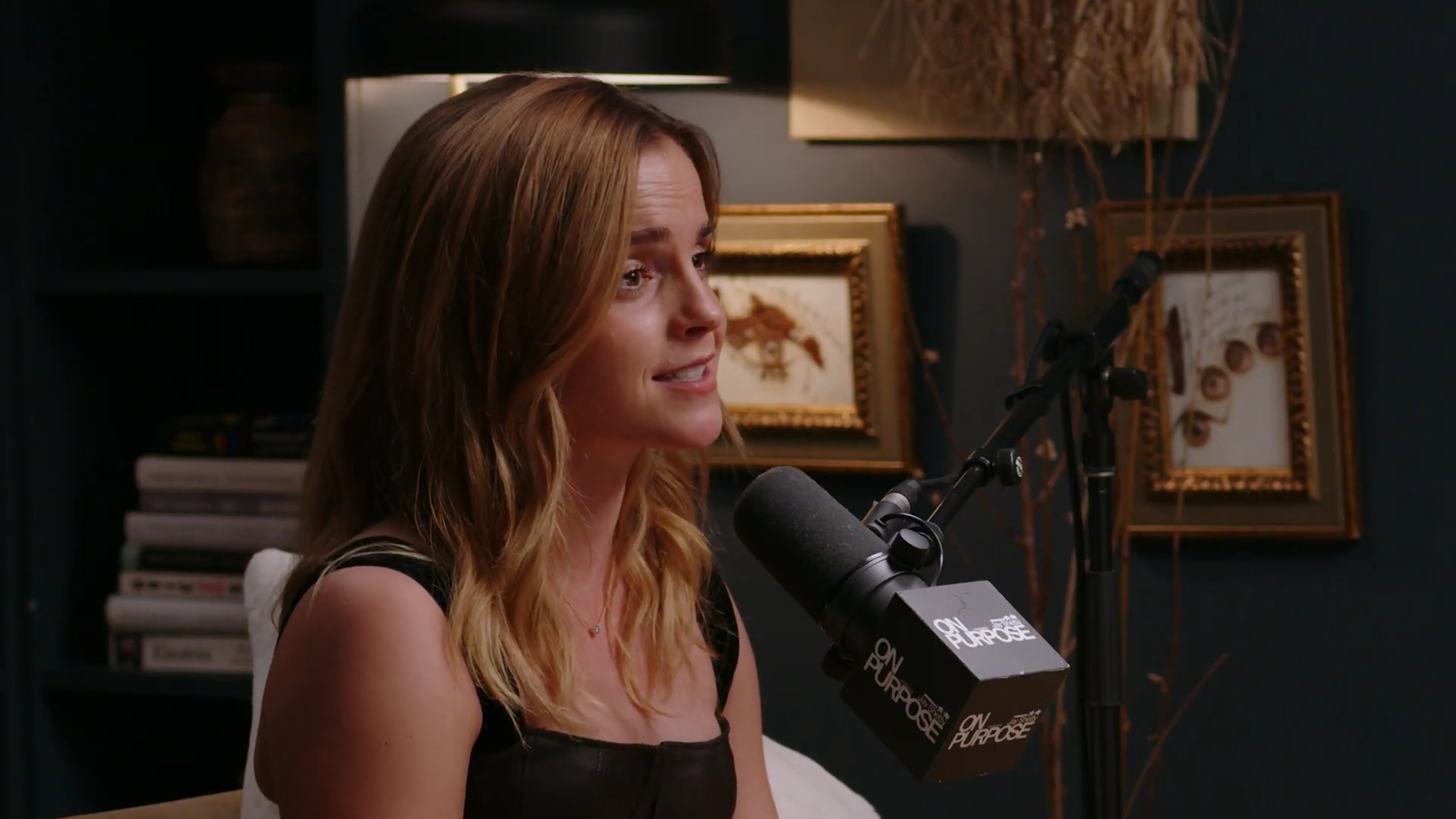 EmmaWatsonFan-dot-nl_2025OnPurposeWithJayShetty2460.jpg