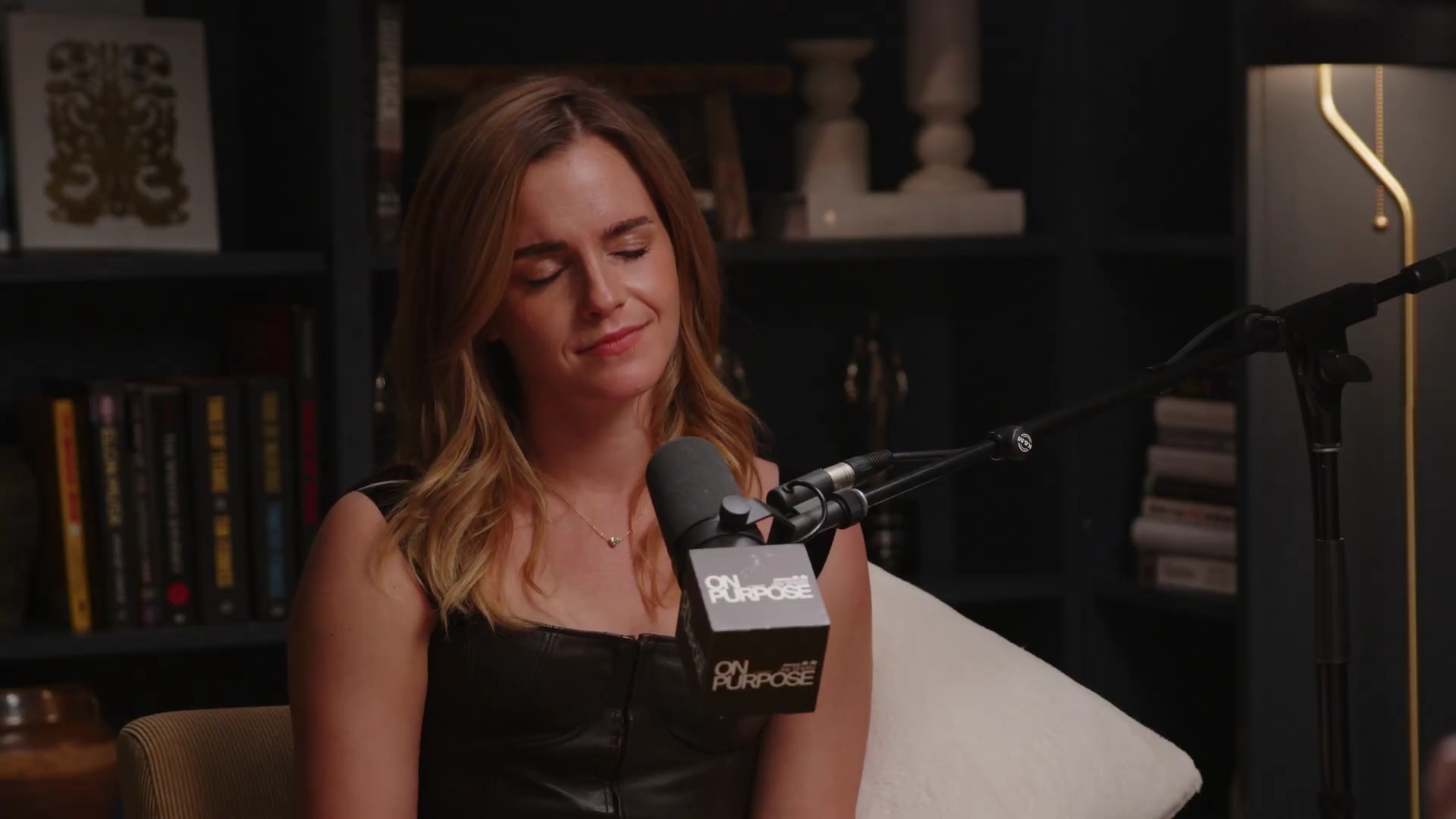 EmmaWatsonFan-dot-nl_2025OnPurposeWithJayShetty2536.jpg EmmaWatsonFan-dot-nl_2025OnPurposeWithJayShetty2536.jpg