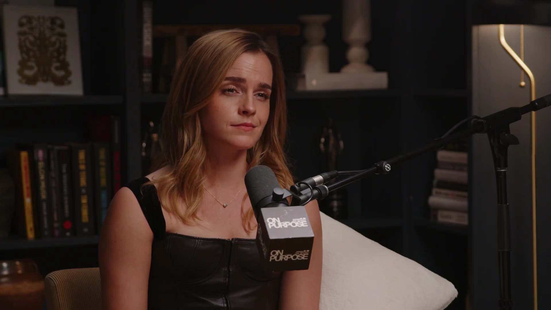 EmmaWatsonFan-dot-nl_2025OnPurposeWithJayShetty2728.jpg