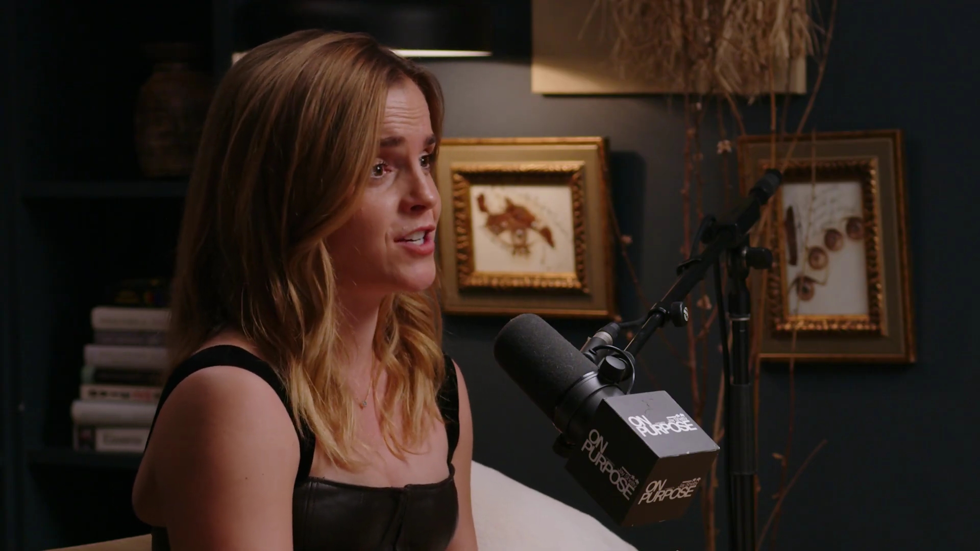 EmmaWatsonFan-dot-nl_2025OnPurposeWithJayShetty2766.jpg