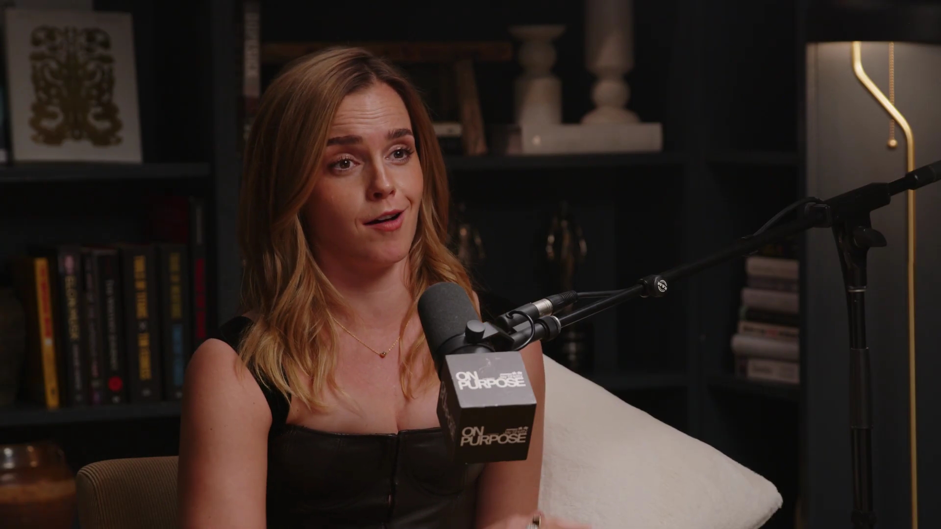 EmmaWatsonFan-dot-nl_2025OnPurposeWithJayShetty2828.jpg