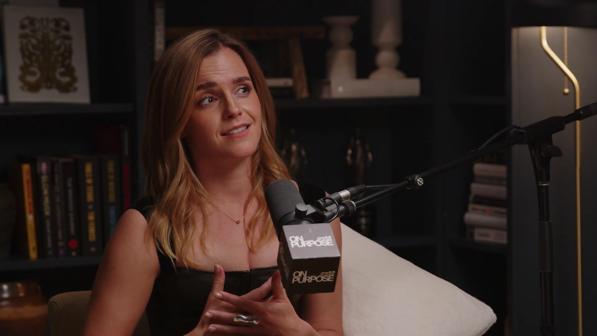 EmmaWatsonFan-dot-nl_2025OnPurposeWithJayShetty3440.jpg EmmaWatsonFan-dot-nl_2025OnPurposeWithJayShetty3440.jpg