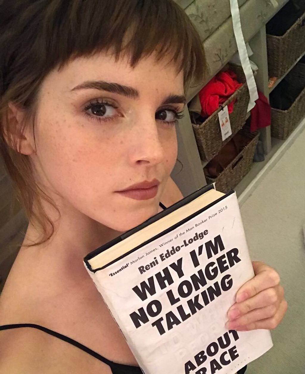 05 januari: Have you had a chance to pick up a copy of @oursharedshelf Jan/Feb book choice, Why I’m No Longer Talking to White People About Race by @renieddolodge ?! #oursharedshelf
