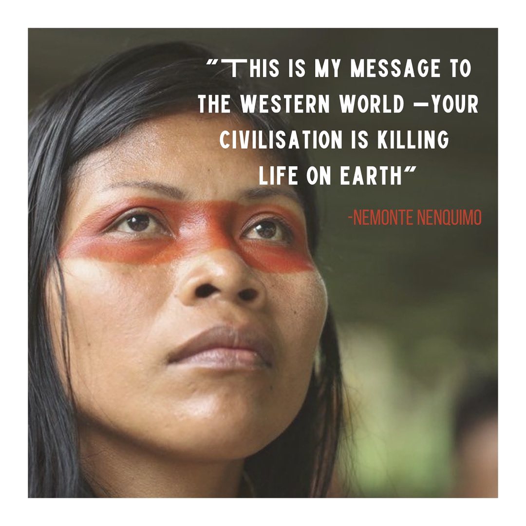 25 oktober: “As go our peoples, so goes the planet,” says @nemonte.nenquimo a leader in the Waorani community in Ecuador and founding member of Indigenous-led nonprofit organization the Ceibo Alliance — @alianzaceibo “The climate depends on the survival of our cultures and our territories.”
25 oktober: “As go our peoples, so goes the planet,” says @nemonte.nenquimo a leader in the Waorani community in Ecuador and founding member of Indigenous-led nonprofit organization the Ceibo Alliance — @alianzaceibo “The climate depends on the survival of our cultures and our territories.”